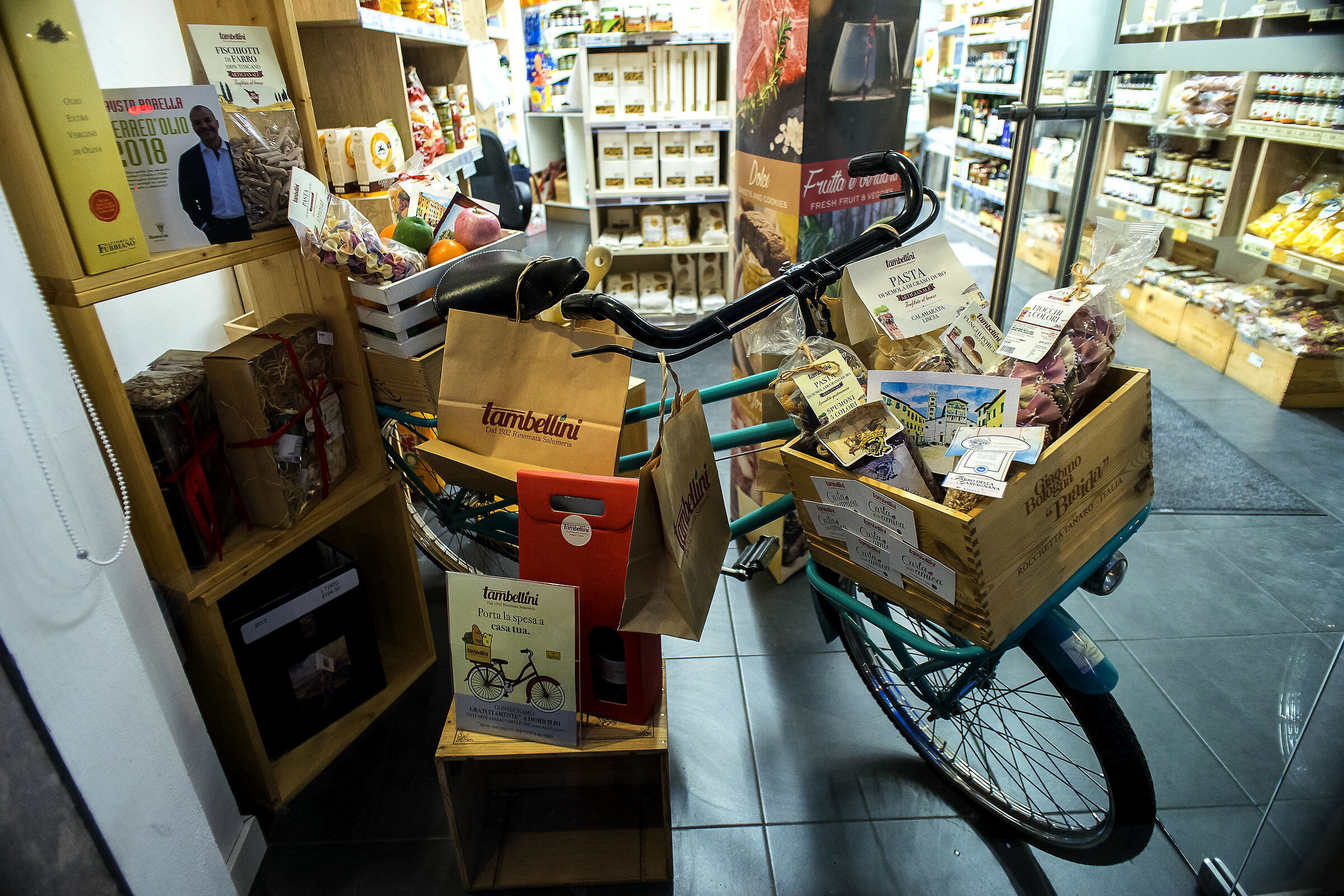 zeiss flectogon 20mm 2.8 on sony alpha 7