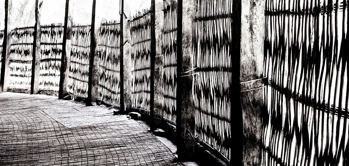 L'ingresso di una chiesa sul Lago Tana