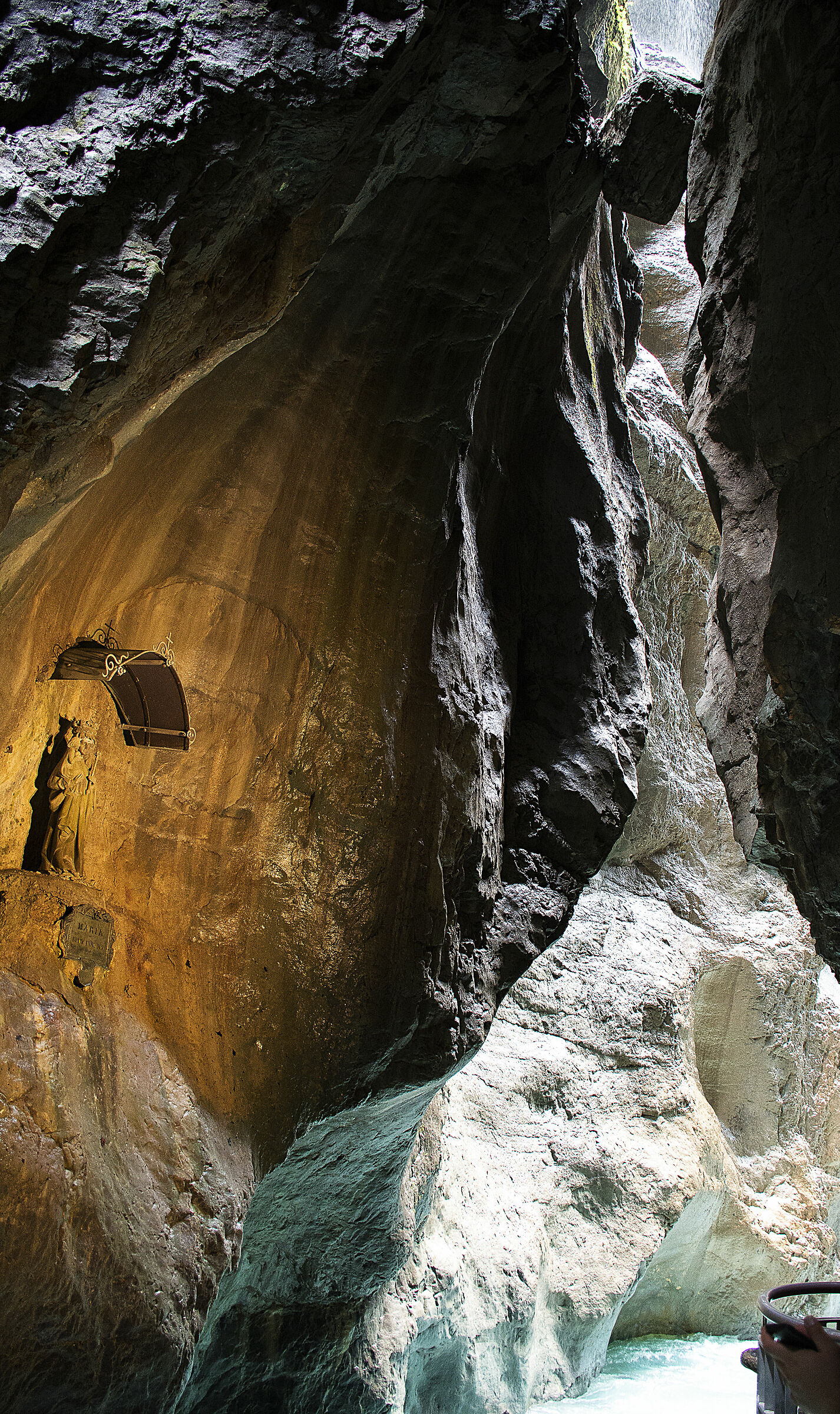 Three different tones in a pic!