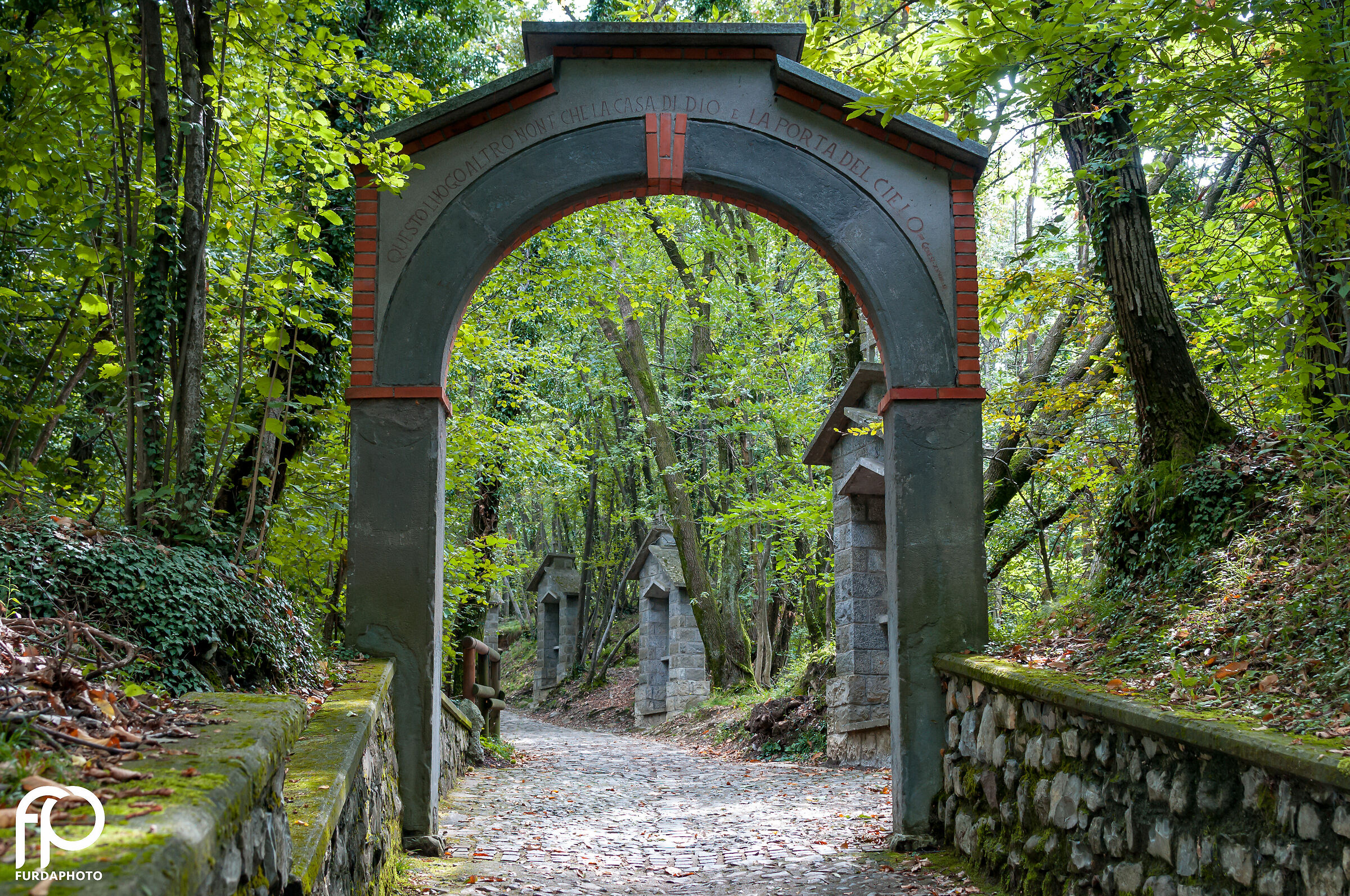 Acquistate la speranza voi che entrate! ... (Montisola)