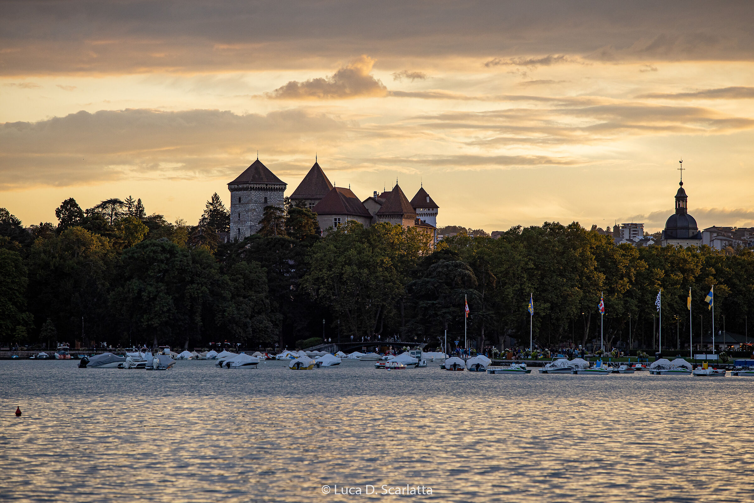 Annecy, tramonto sul castello