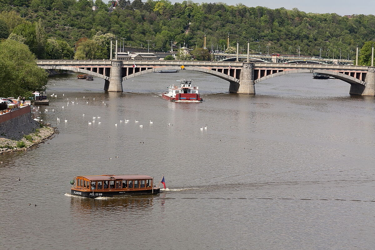 Poco traffico a Vltava
