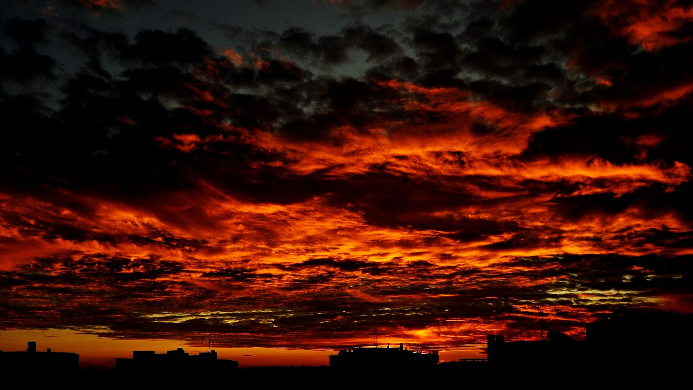 Il cielo stasera