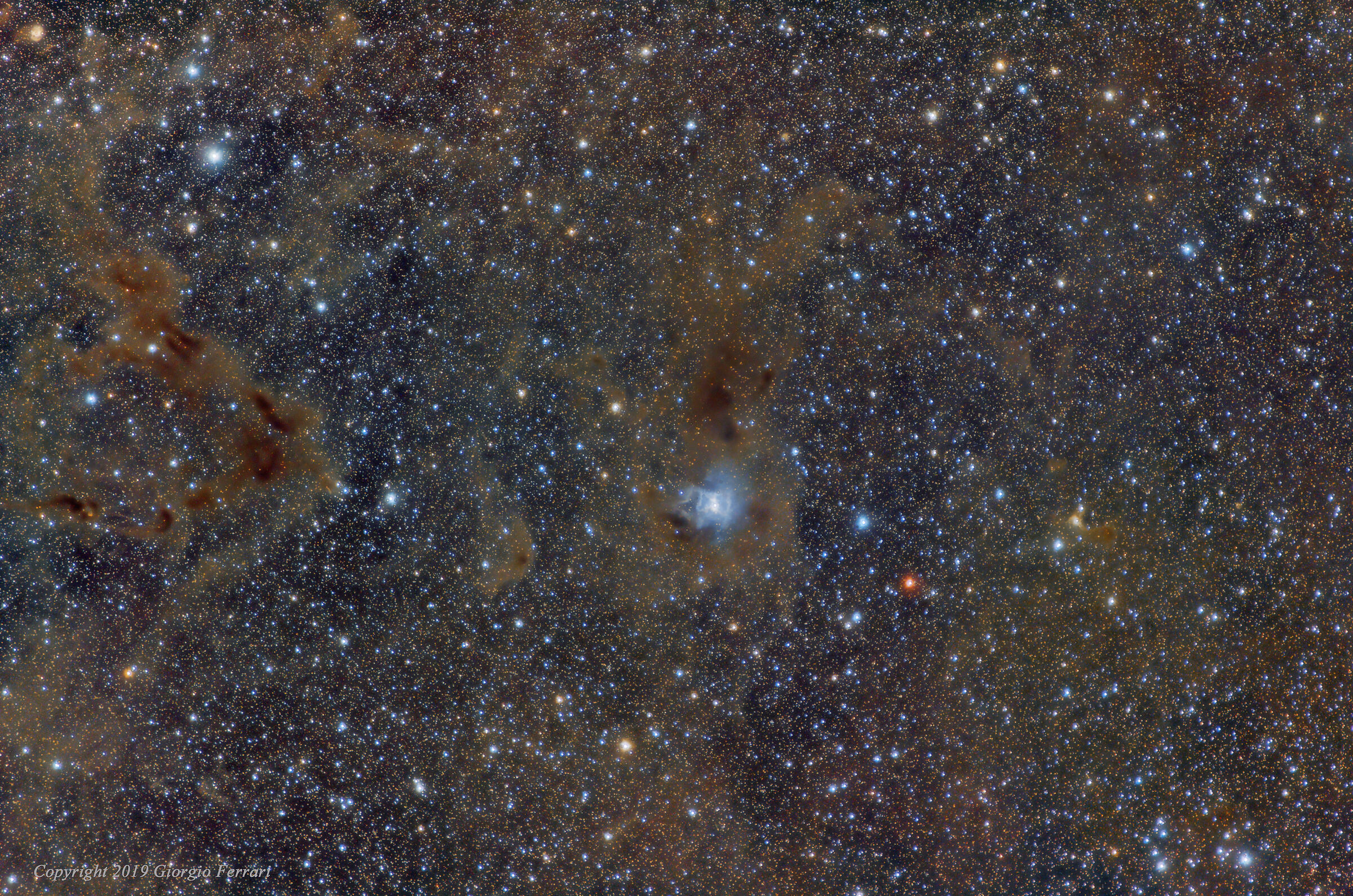 NGC7023 "Iris Nebula", VdB141"Ghost Nebula" and LBN468
