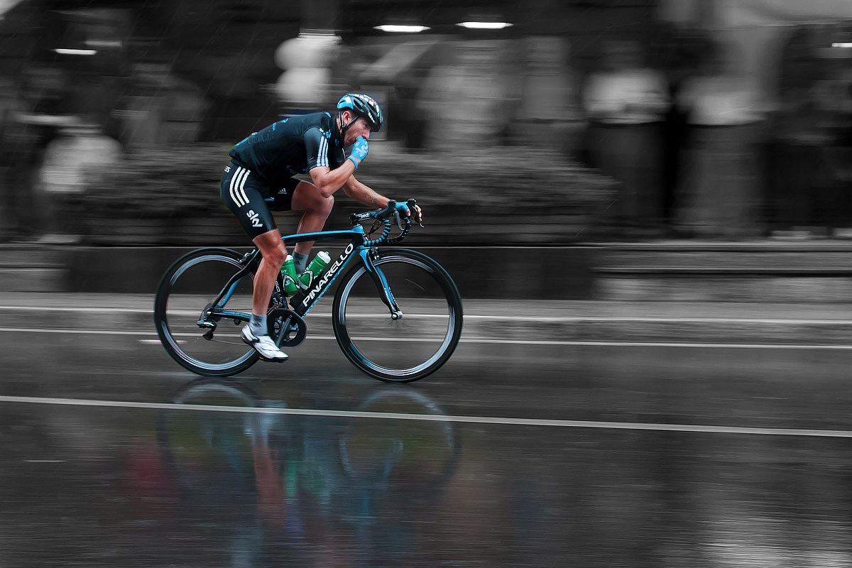 Giro d'Italia, passaggio da Gravellona Toce il 27 05 11