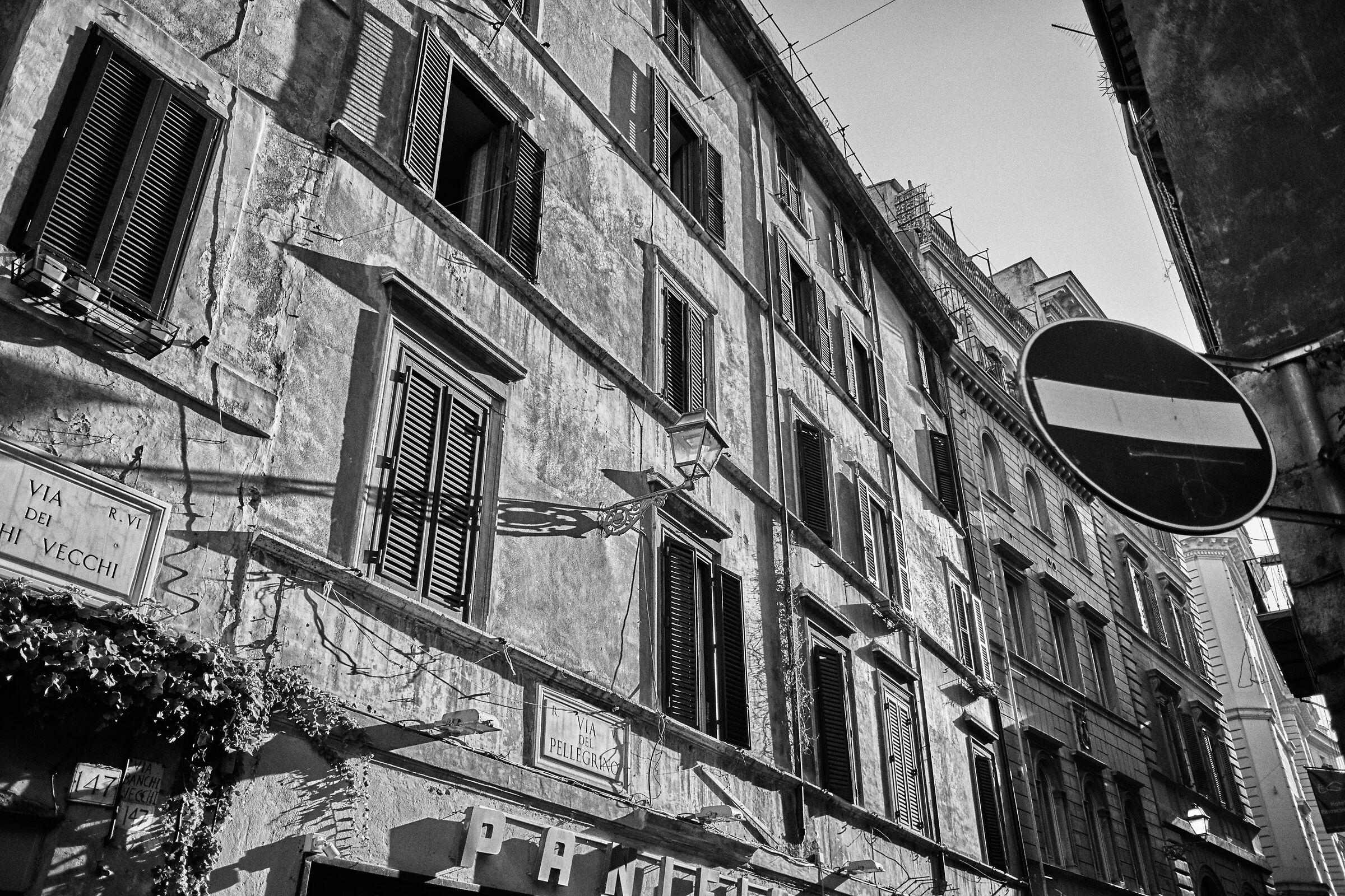 Street of the Old Banks