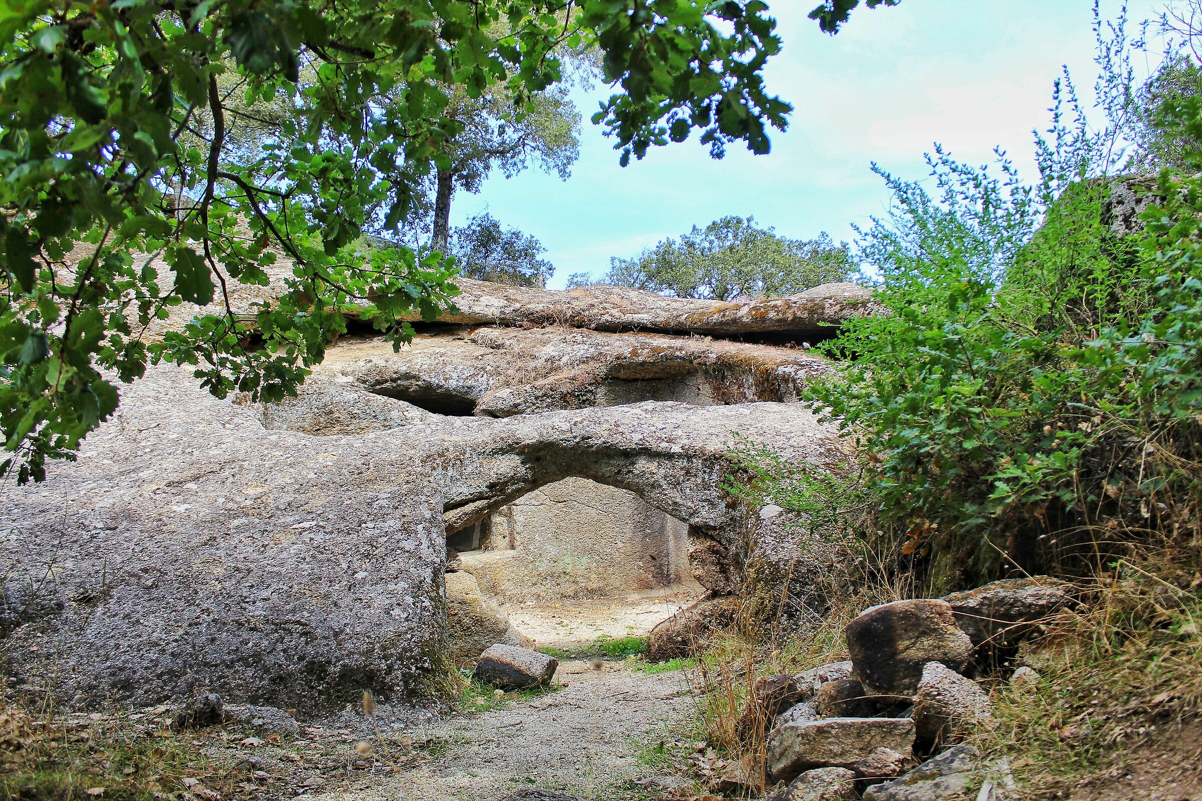 Domus de Janas di Borbore-Nuoro