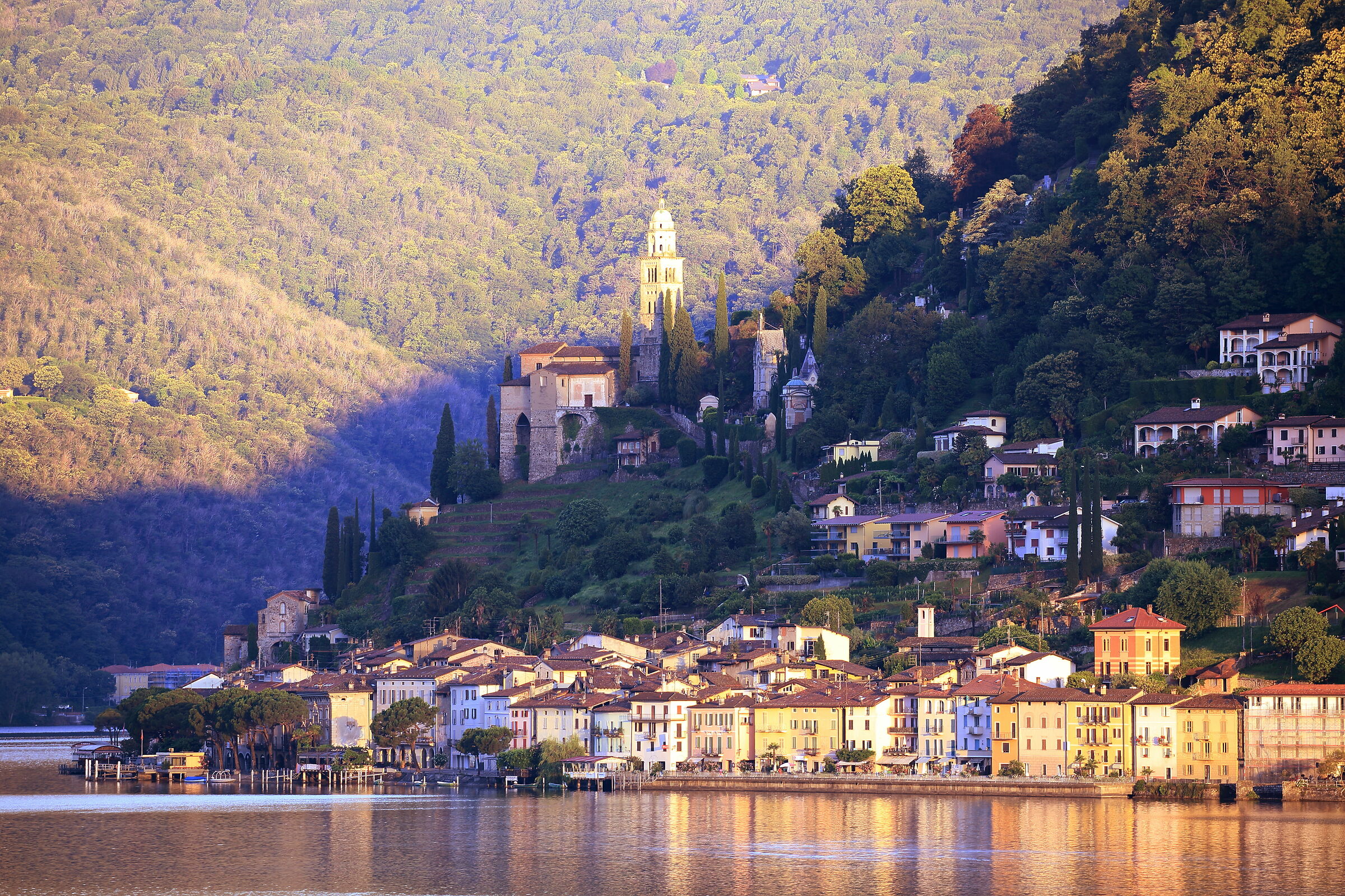 "Morcote " i primi raggi di sole