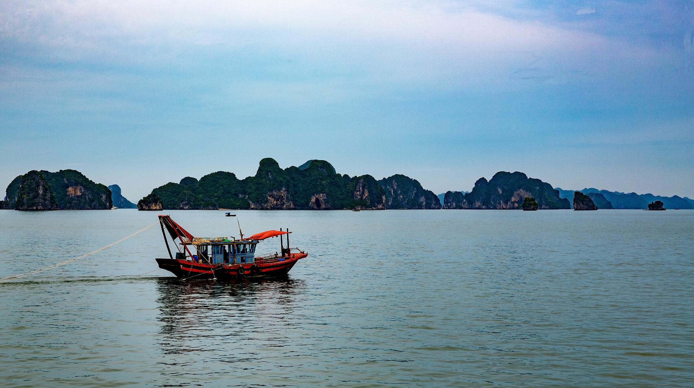 Fishing boat in The Bay of Ha long