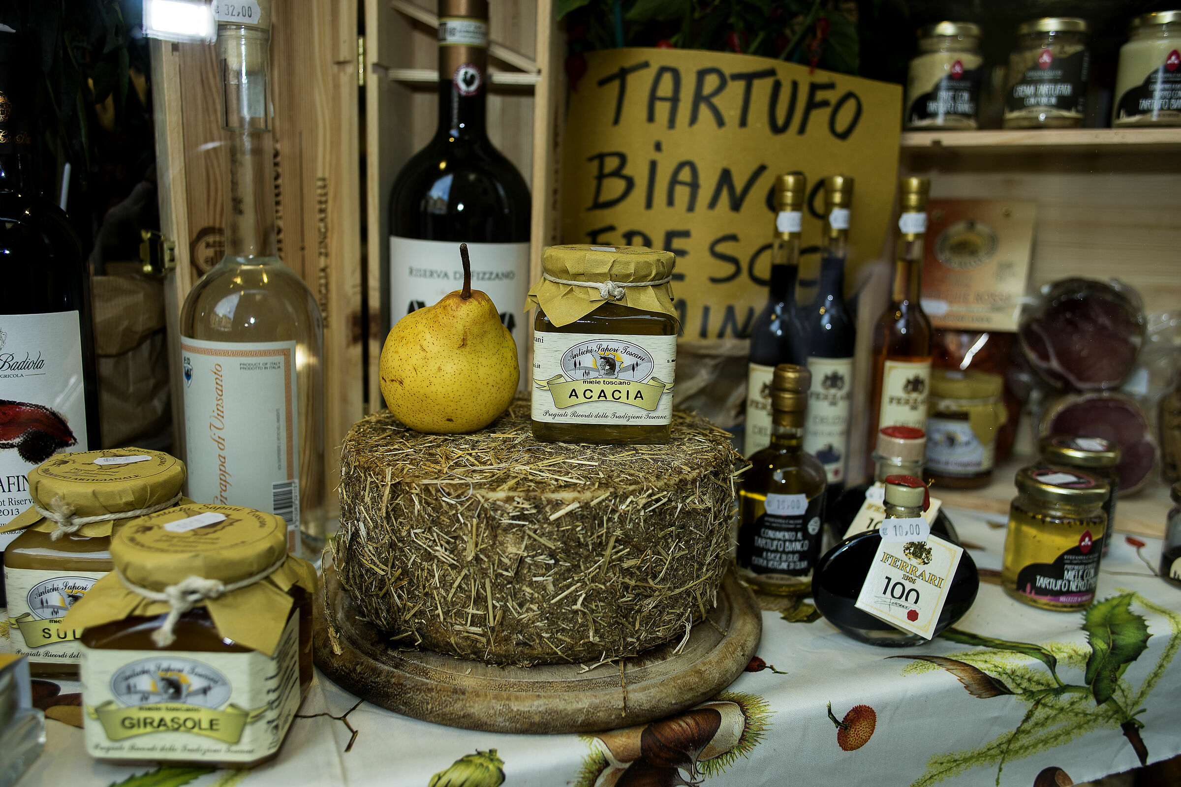 Magnificent old 28mm contax zaeiss mf f 2