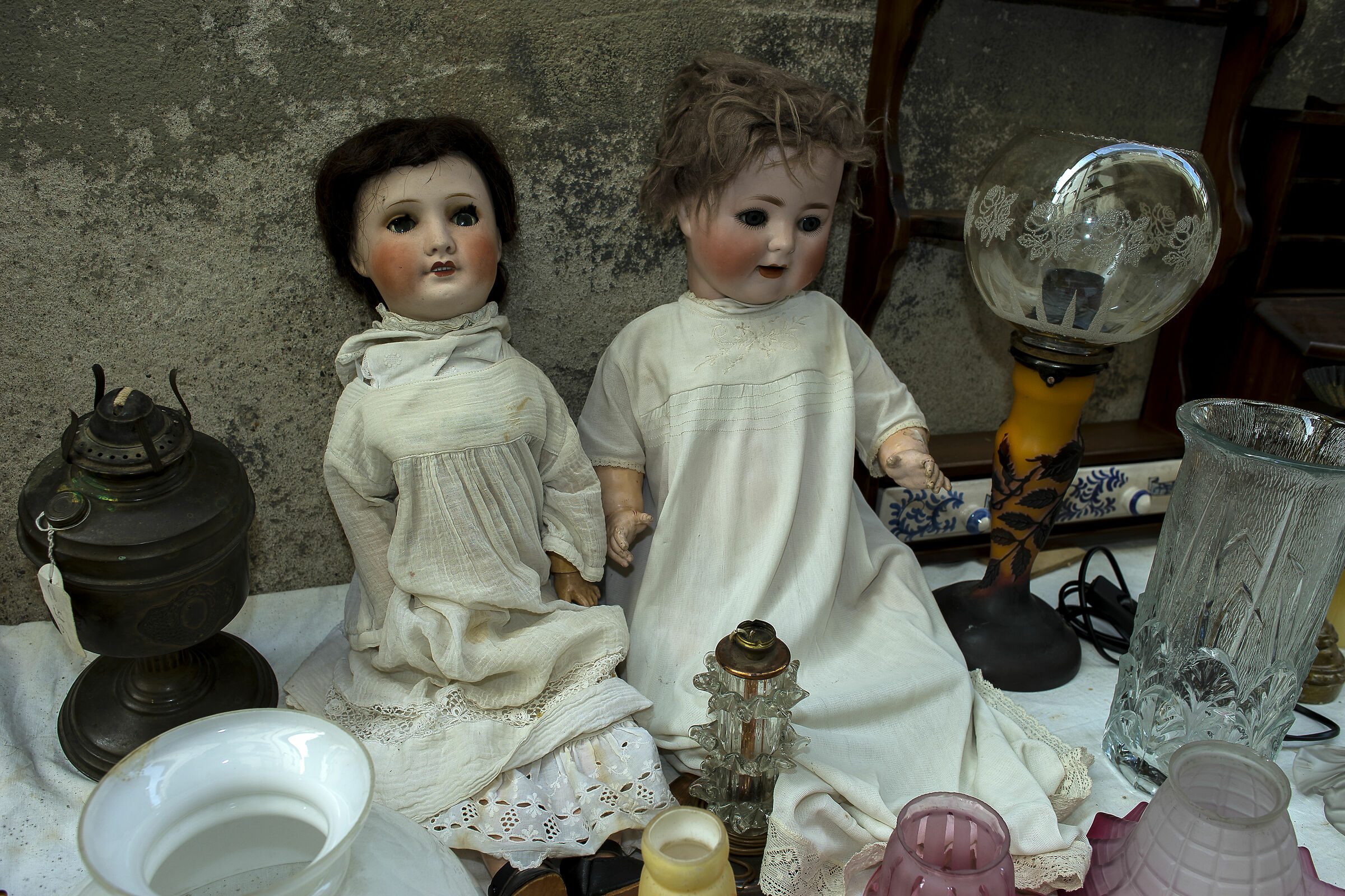 Magnificent old 28mm contax zeiss mf f 2