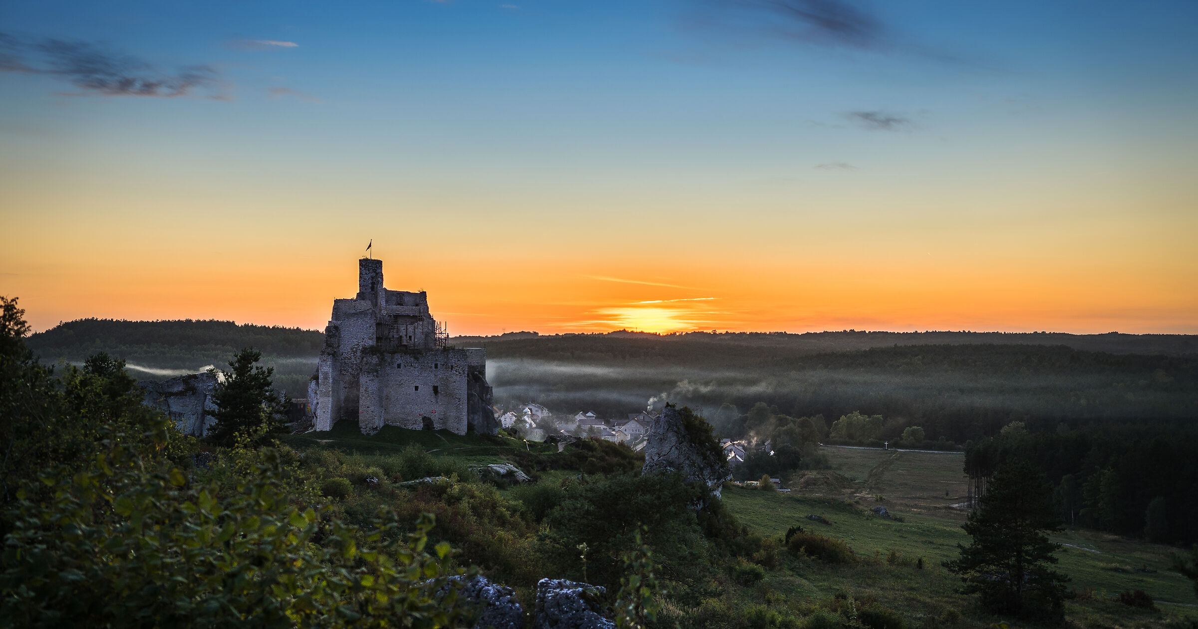 Rovina zamku w Mirowie