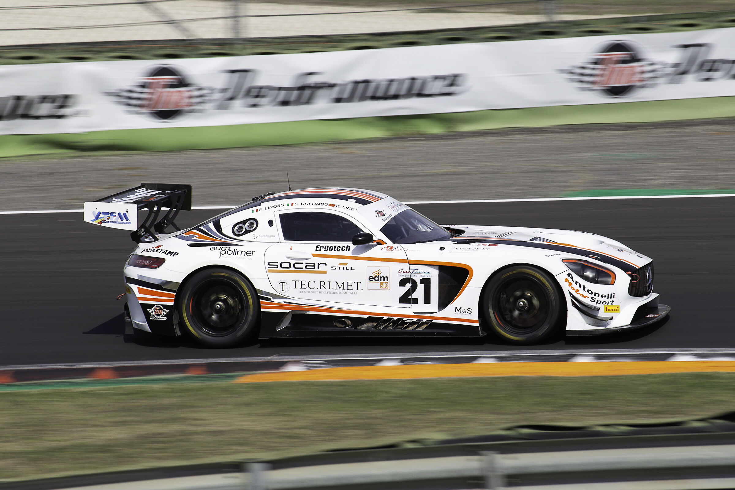Mercedes AMG GT3
