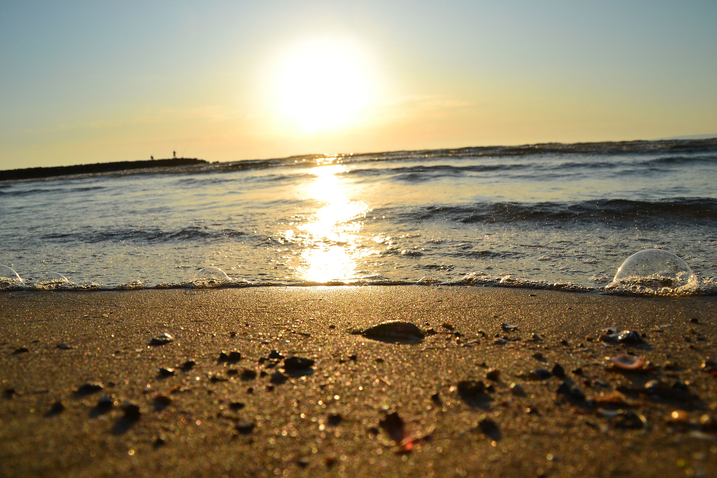 A bubble in the sea...