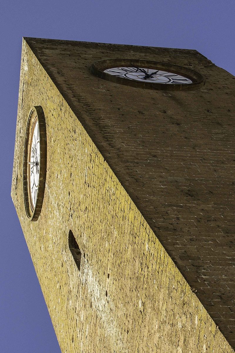 Orvieto, torre dell' orologio