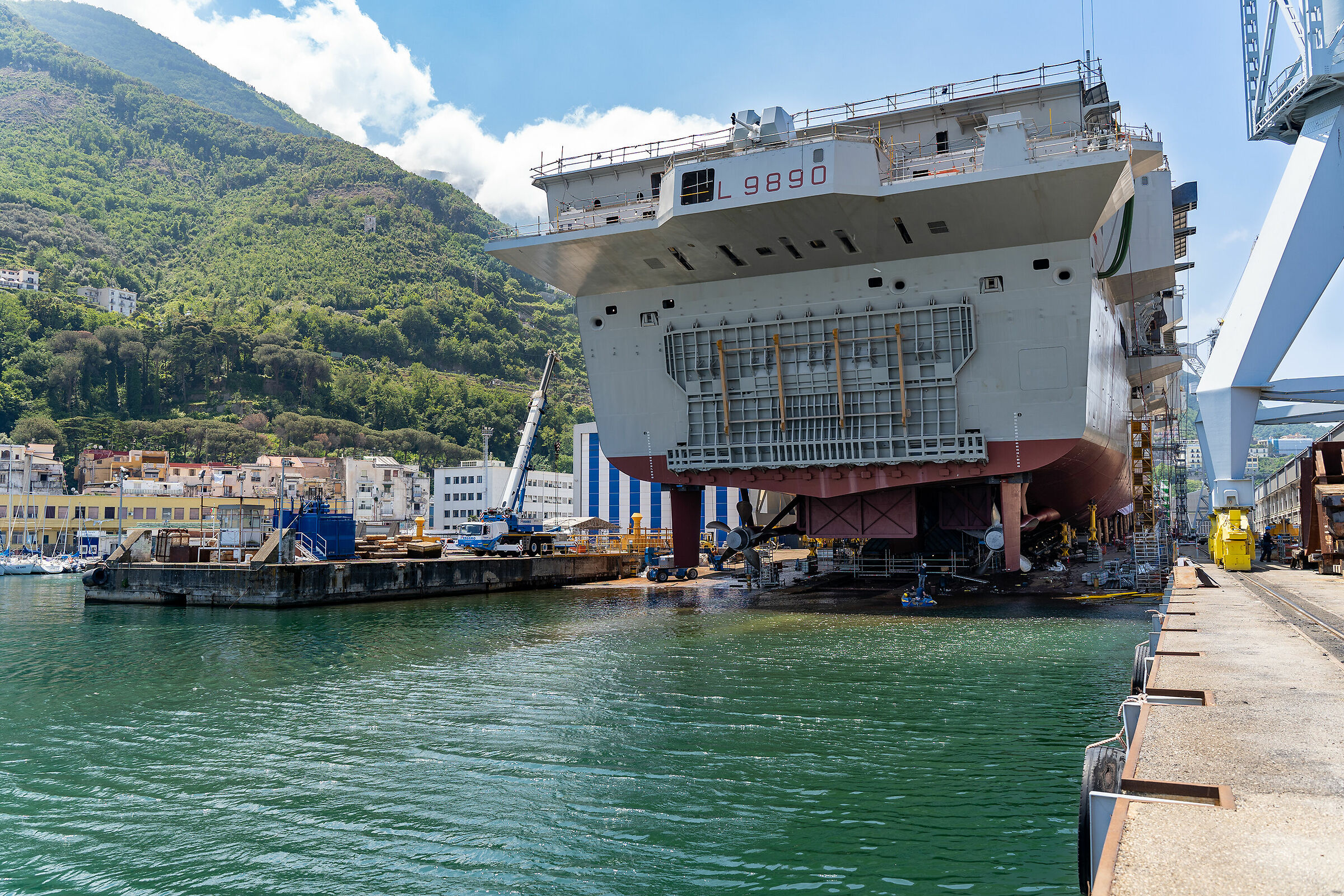 Trieste Heliche ship