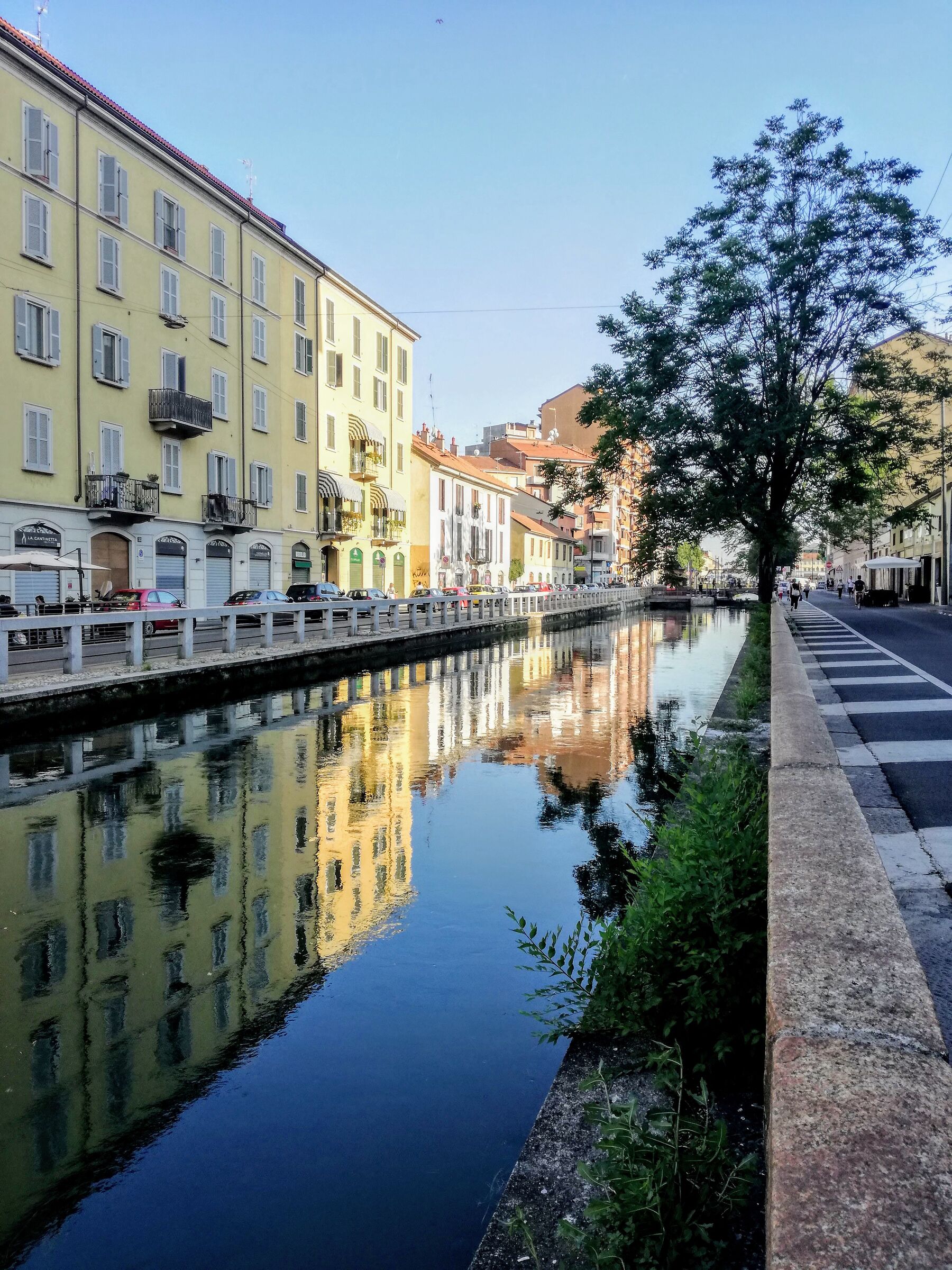 Milan in a ship