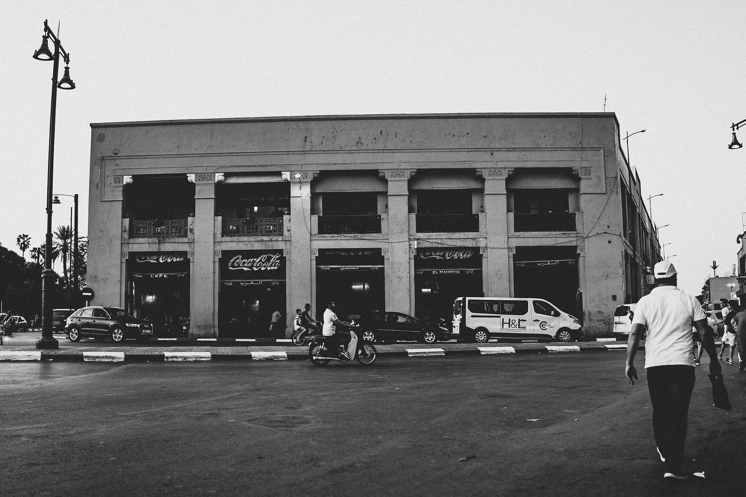 vai dove vuoi ma ci sarà sempre la cocacola