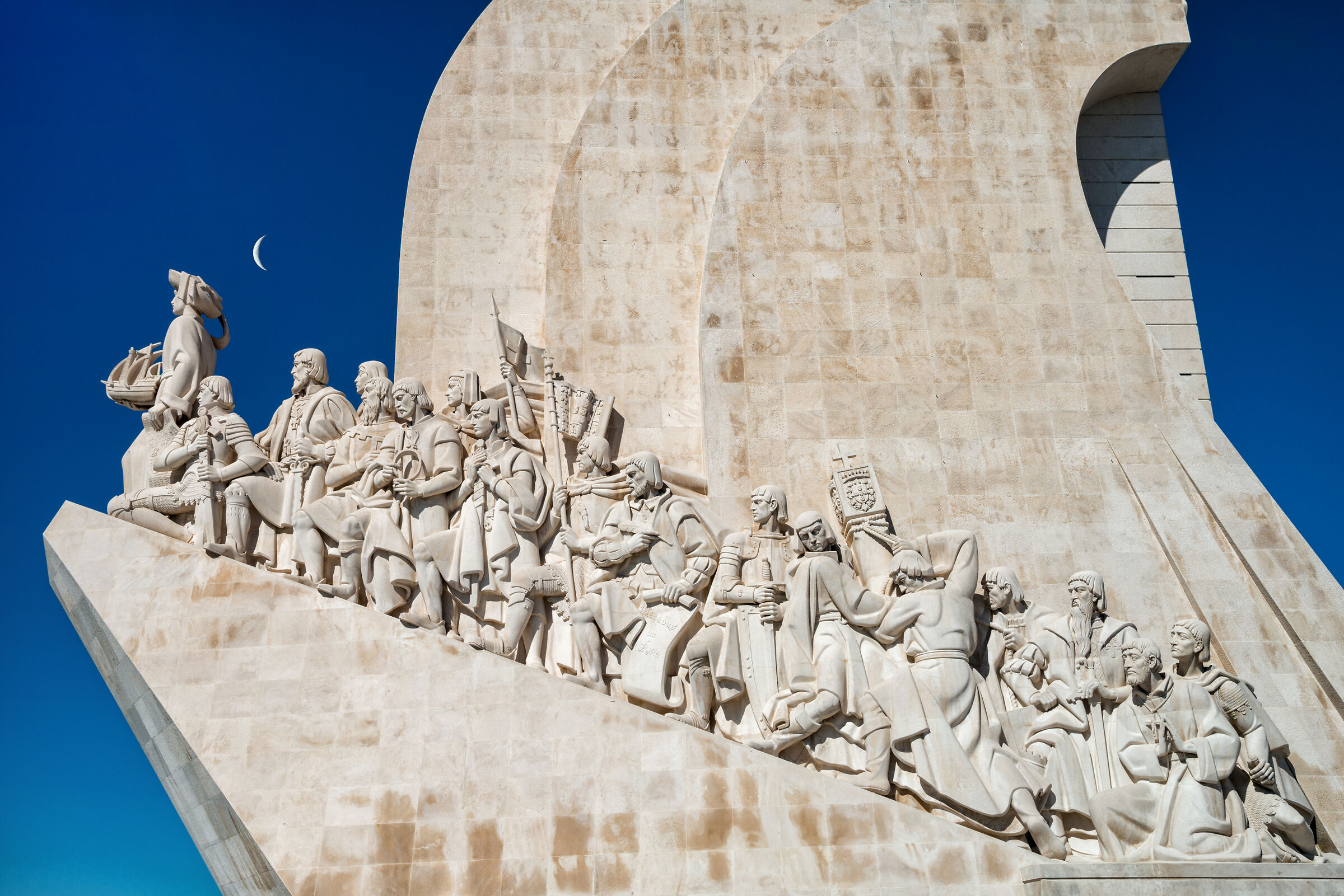 Navigators and patrons in Lisbon