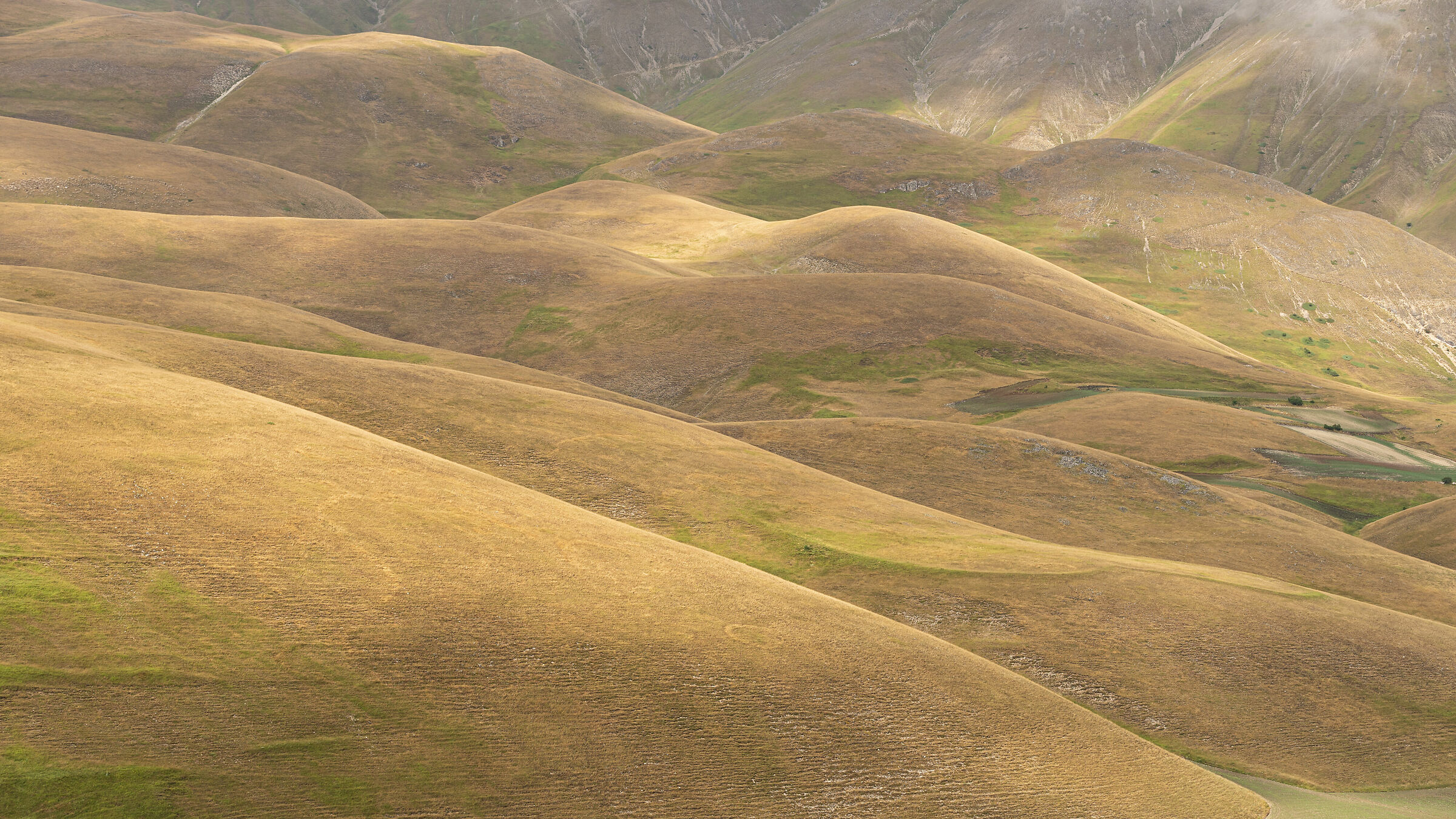 Lost Plain - Castelluccio di Norcia