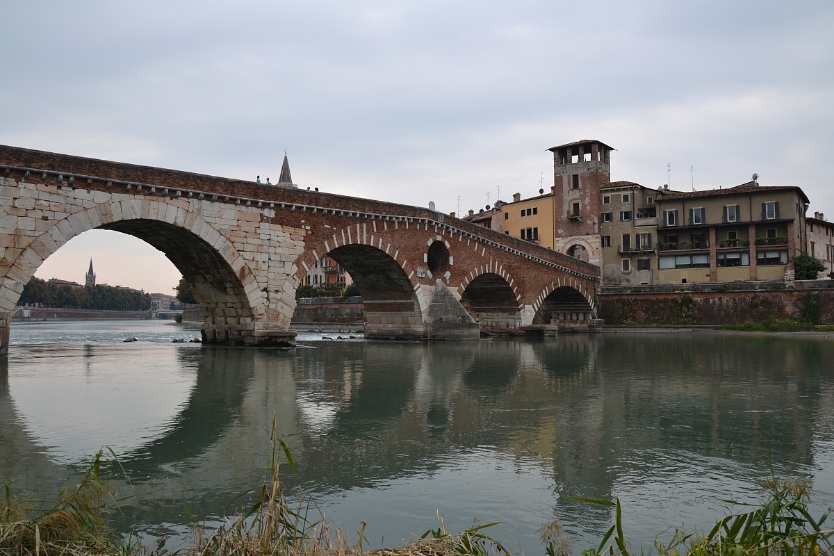 Verona, Stone Bridge