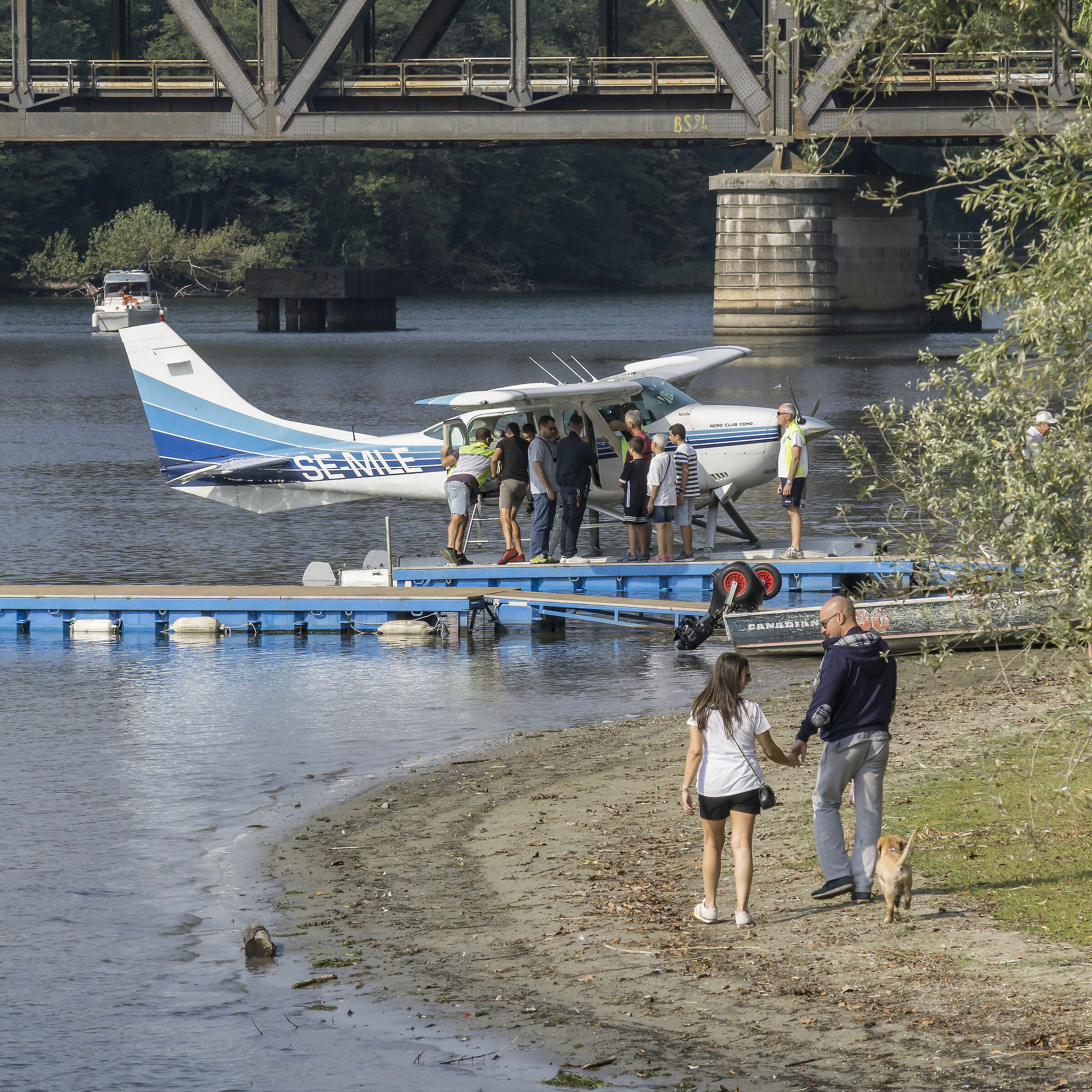 Cessna 206 “Stationair” al pontile