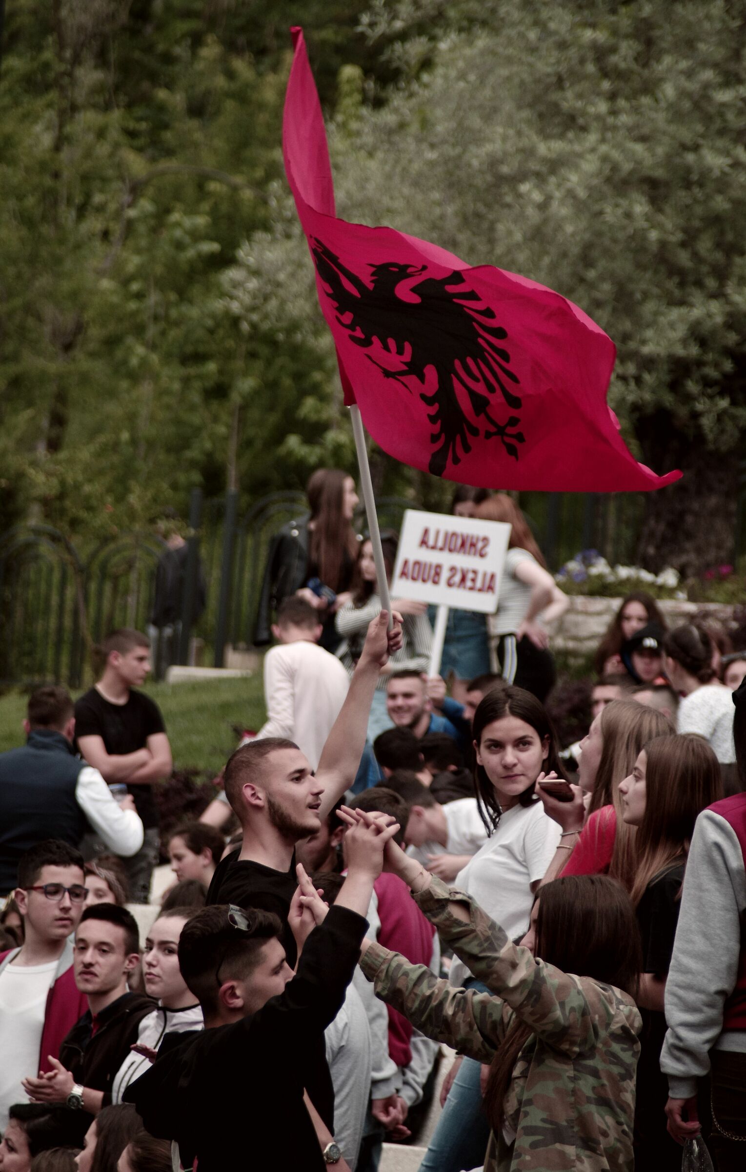 Uniti sotto una sola bandiera