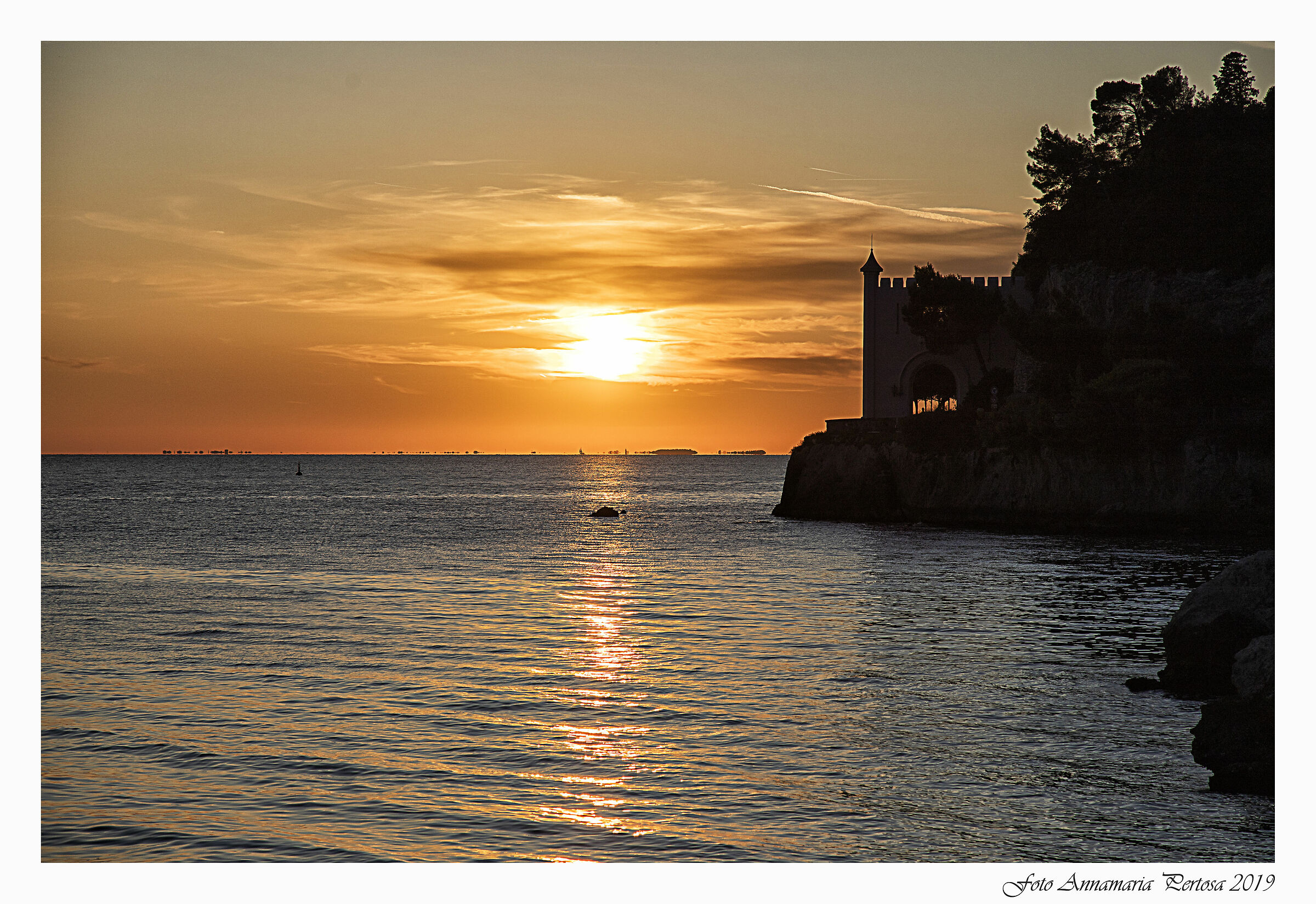 Passeggiando su viale Miramare a Trieste