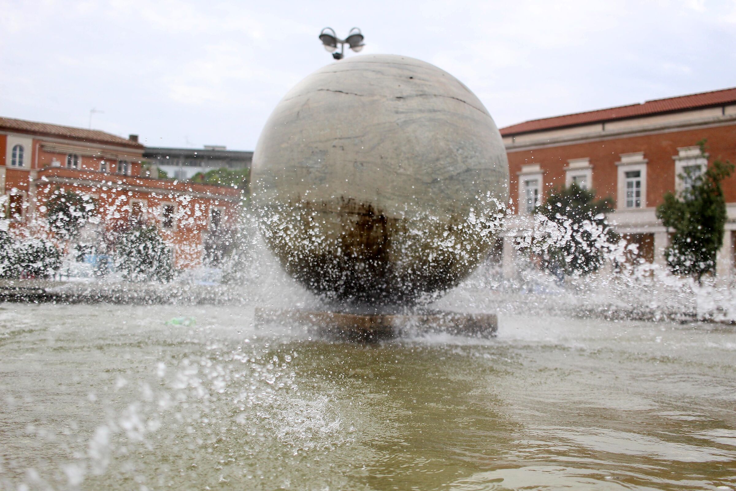 Fontana di piazza del Popolo, Latina