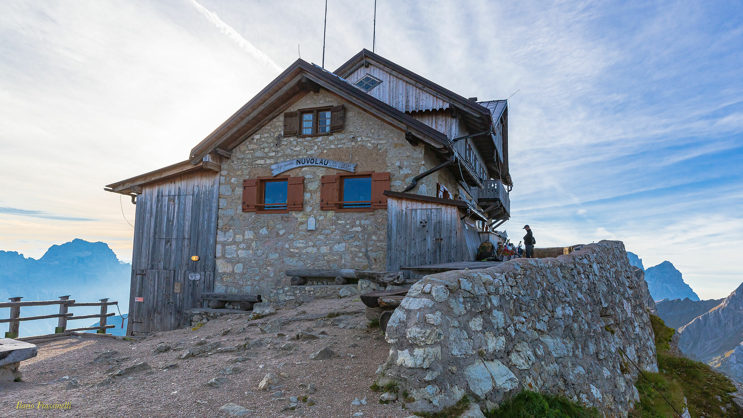 Nuvolau-Dolomiti Refuge