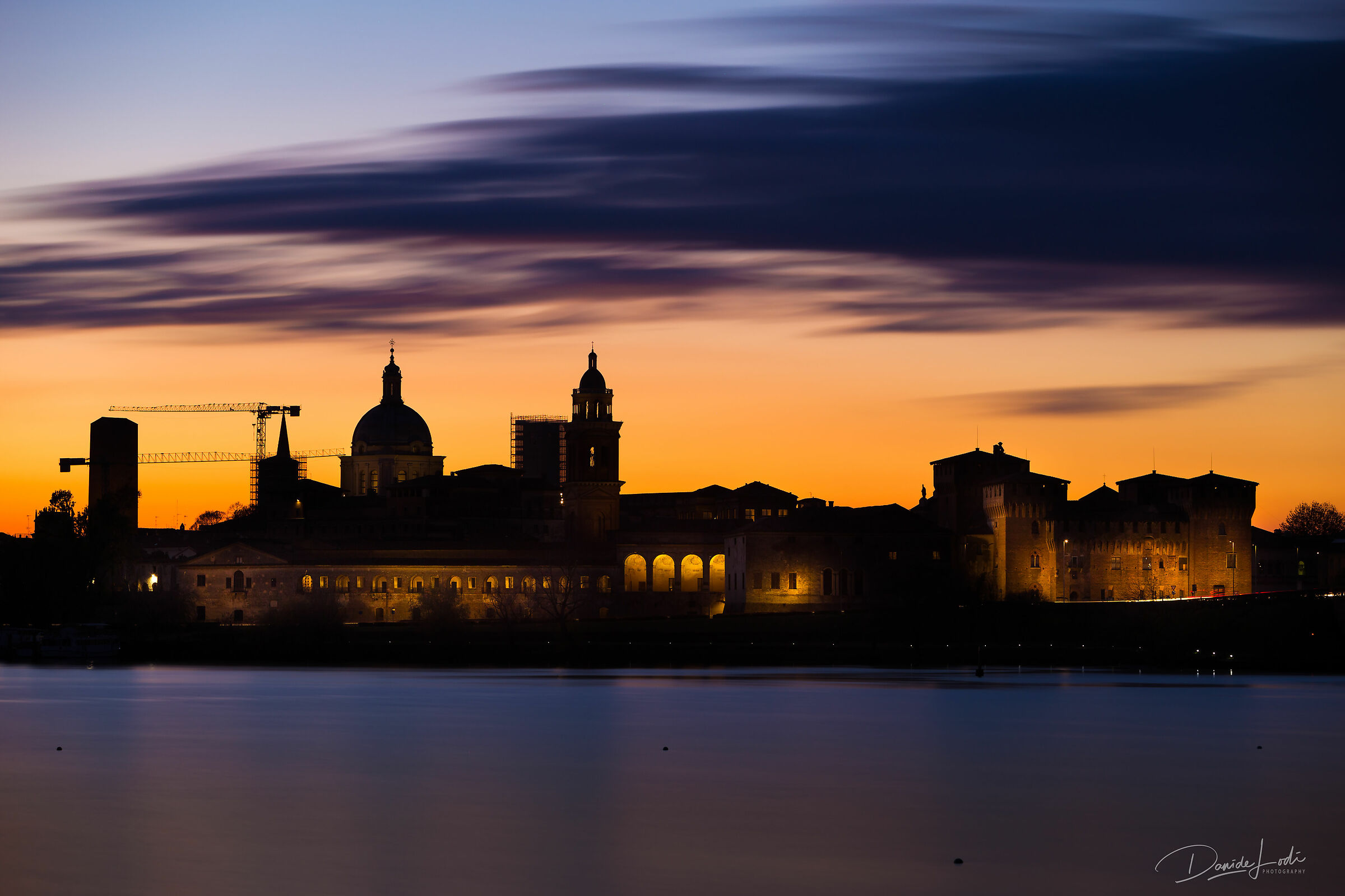Il tramonto su Mantova