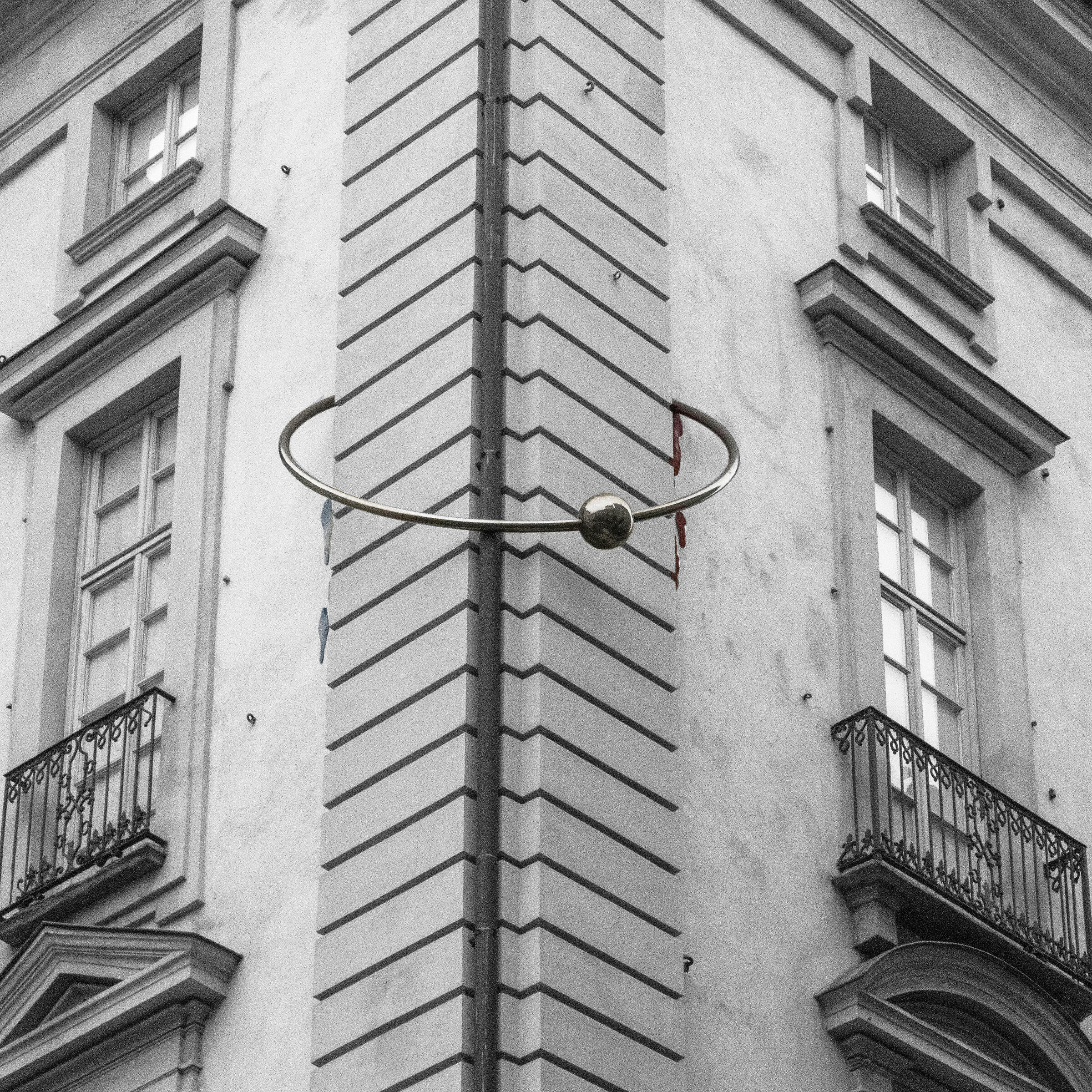 Palazzo con Piercing