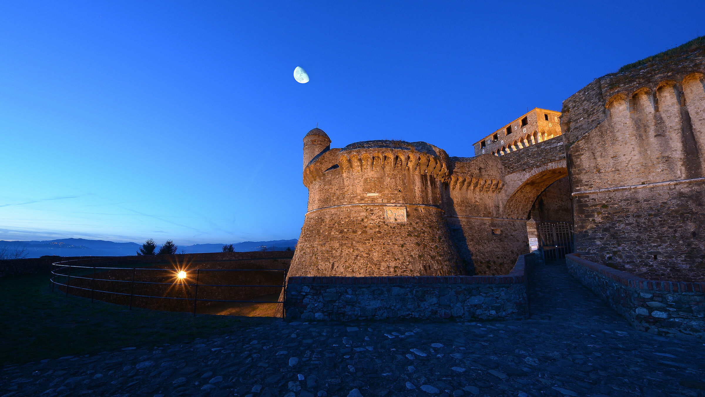 Fortezza di Sarzanello