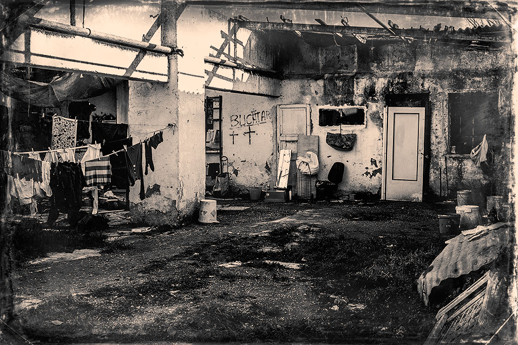 Aniene, Ponte Mammolo B_W