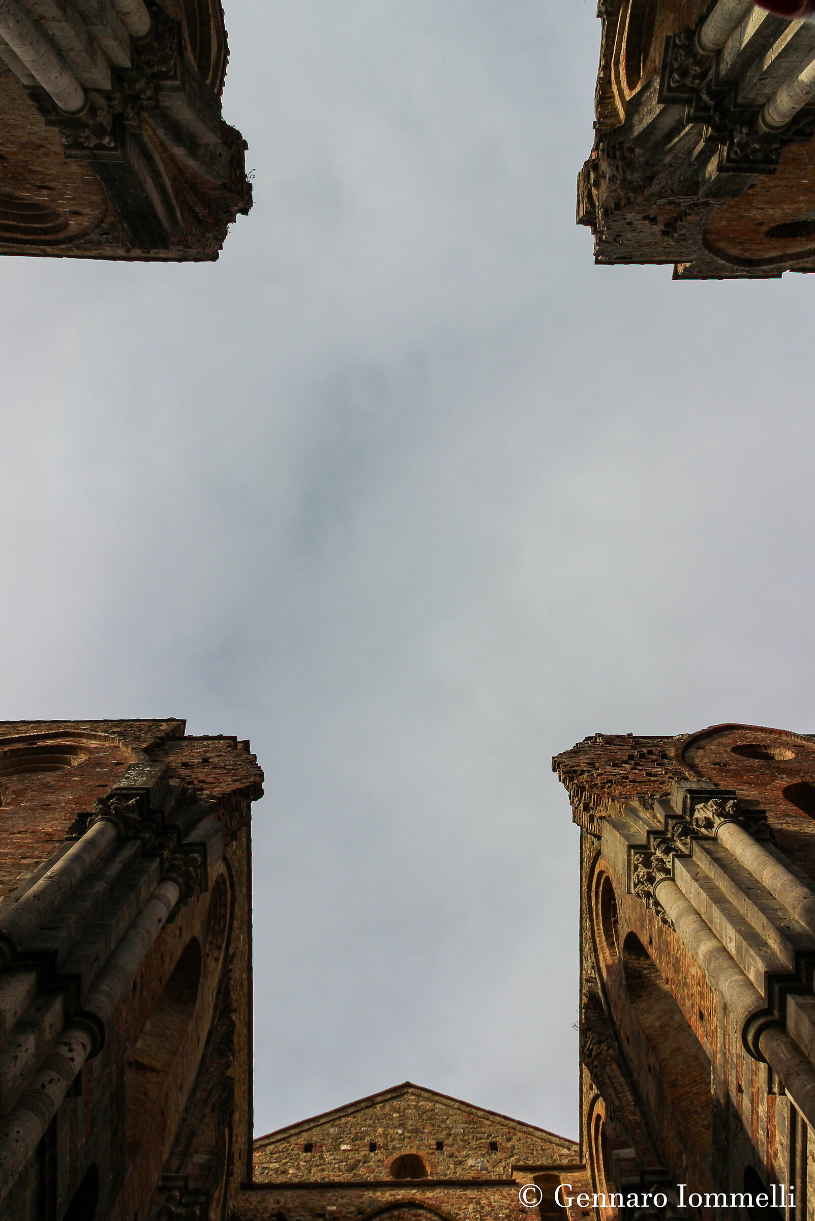 Abbey si San Galgano