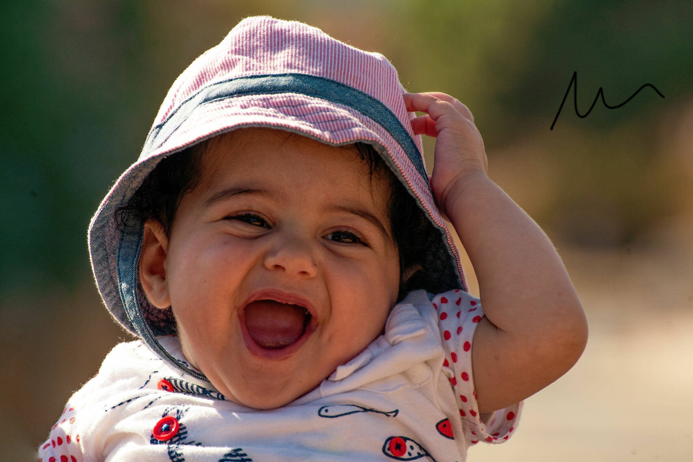 Quando un sorriso con urlo racconto l` infinito