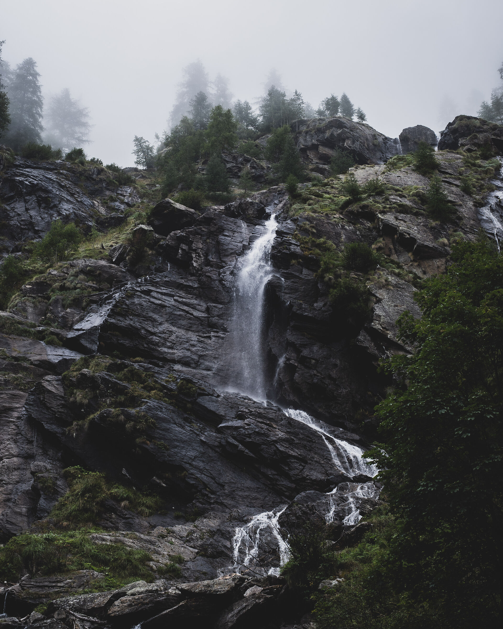 Cascata Acqua bianca 1492mt