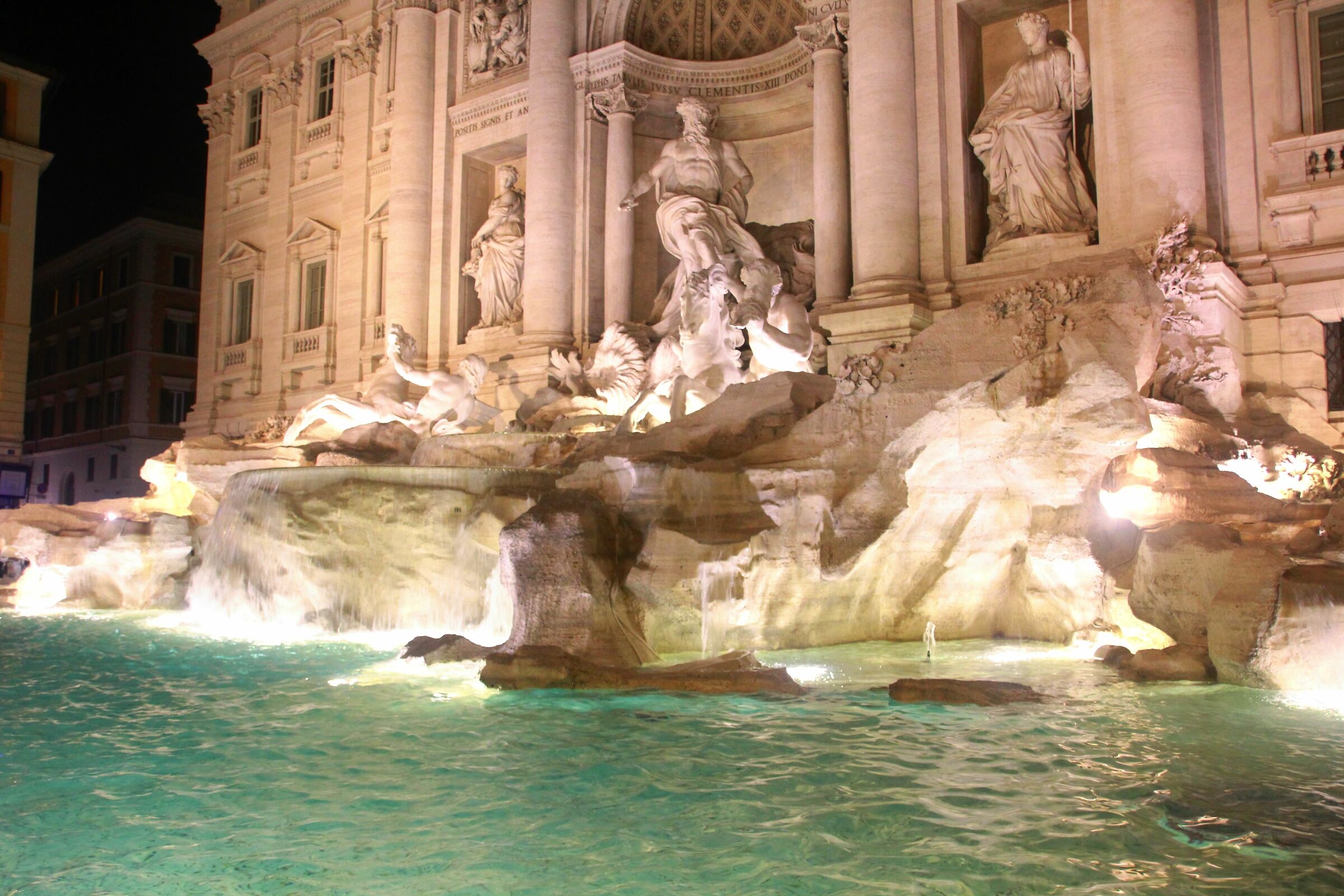 Trevi Fountain