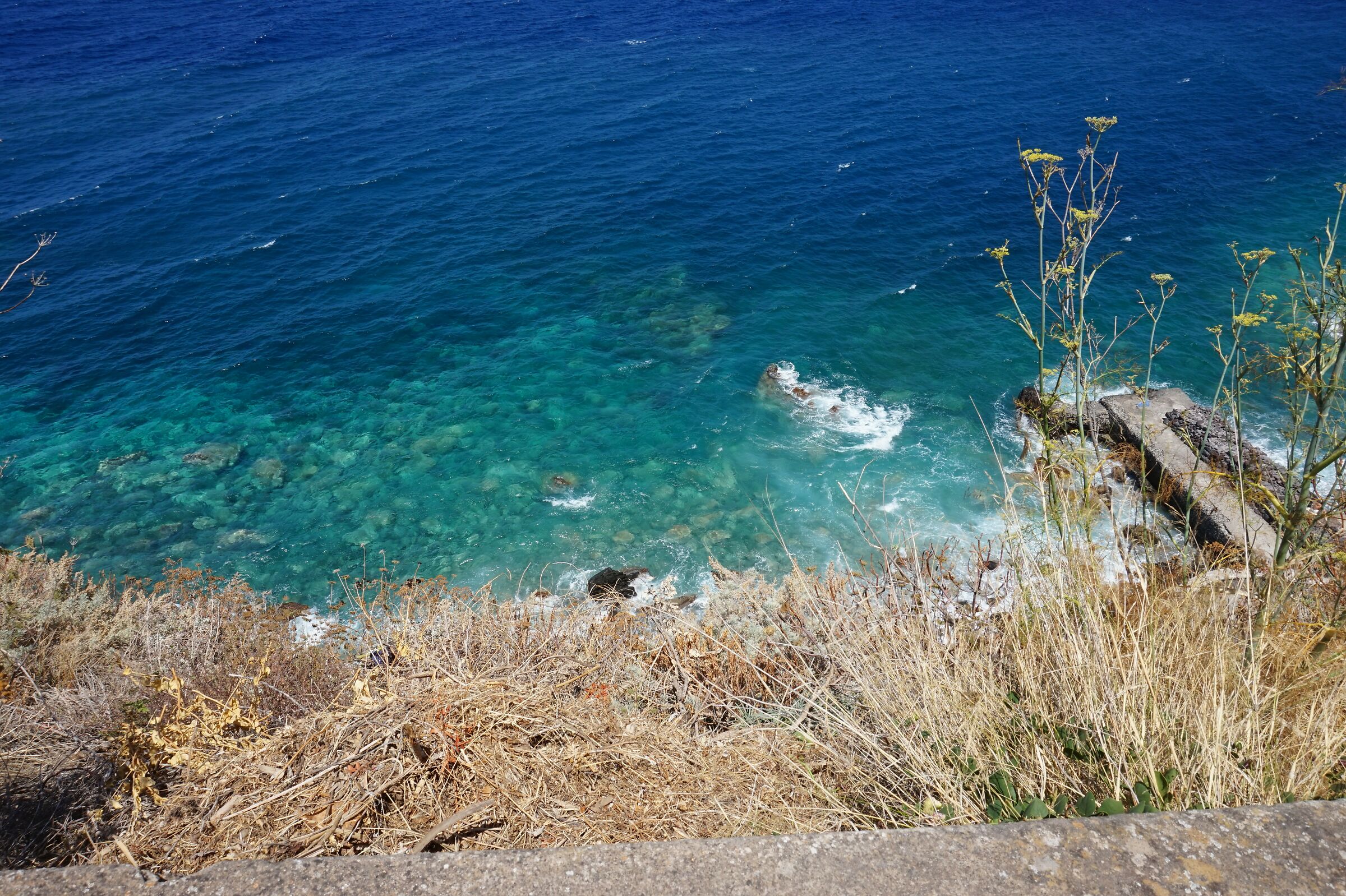 To sea: the old quay