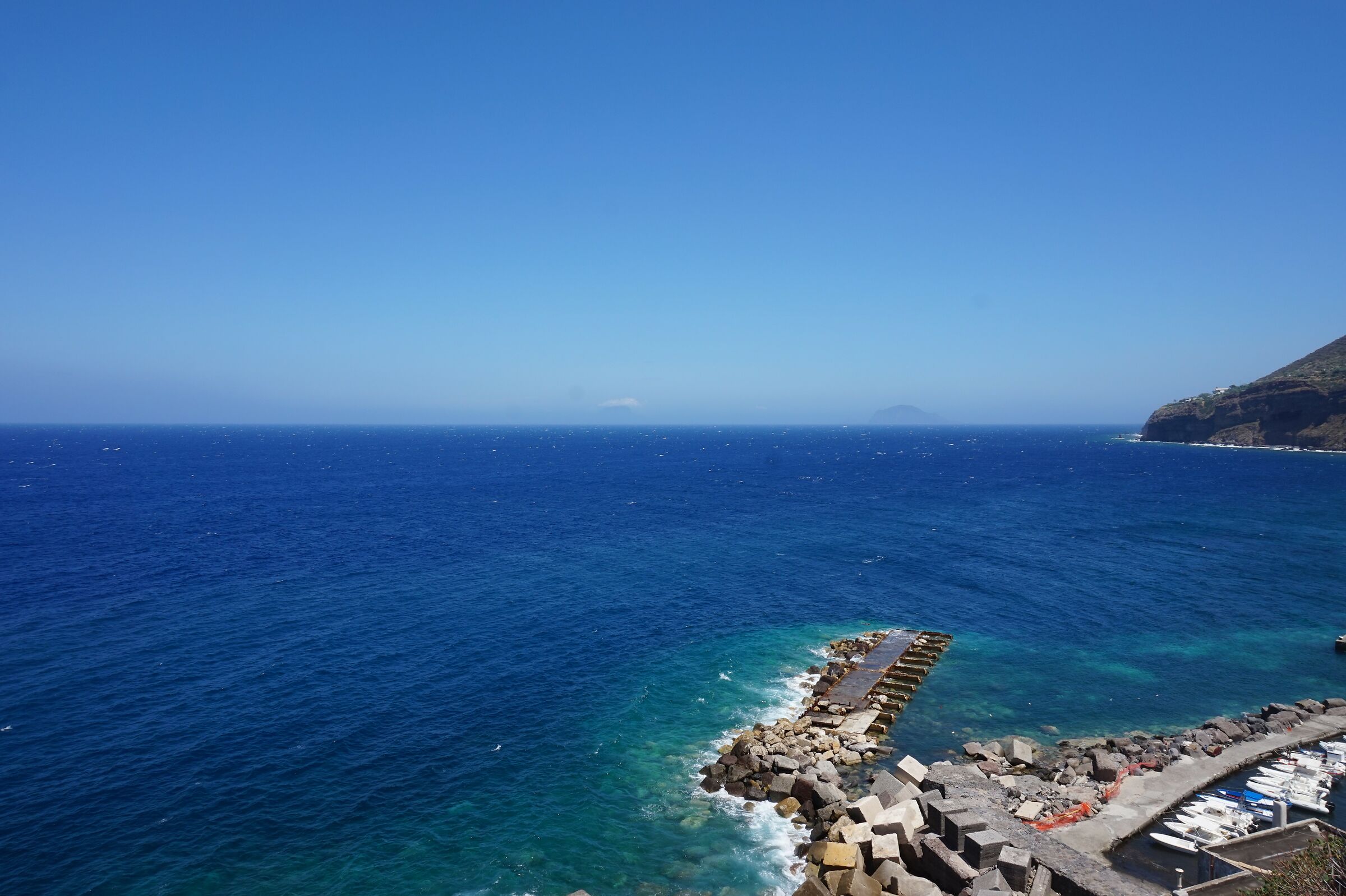 Out to sea: at 'Lera and o Cape