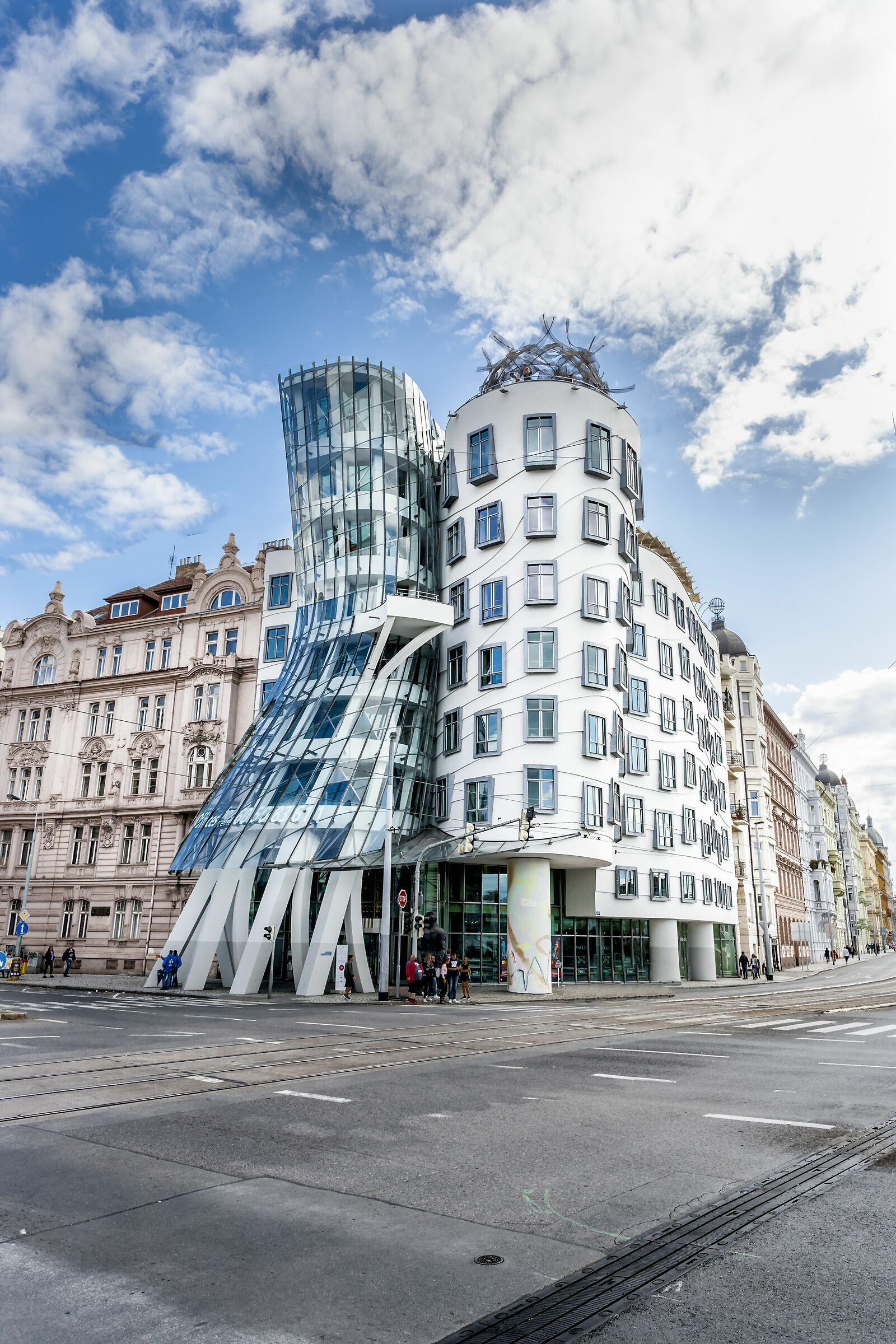 Dancing House