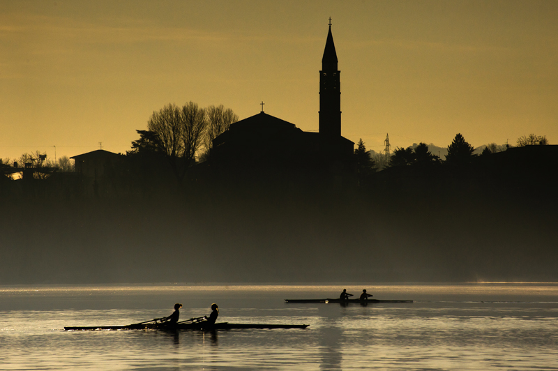 pusiano in due piu' due di coppia