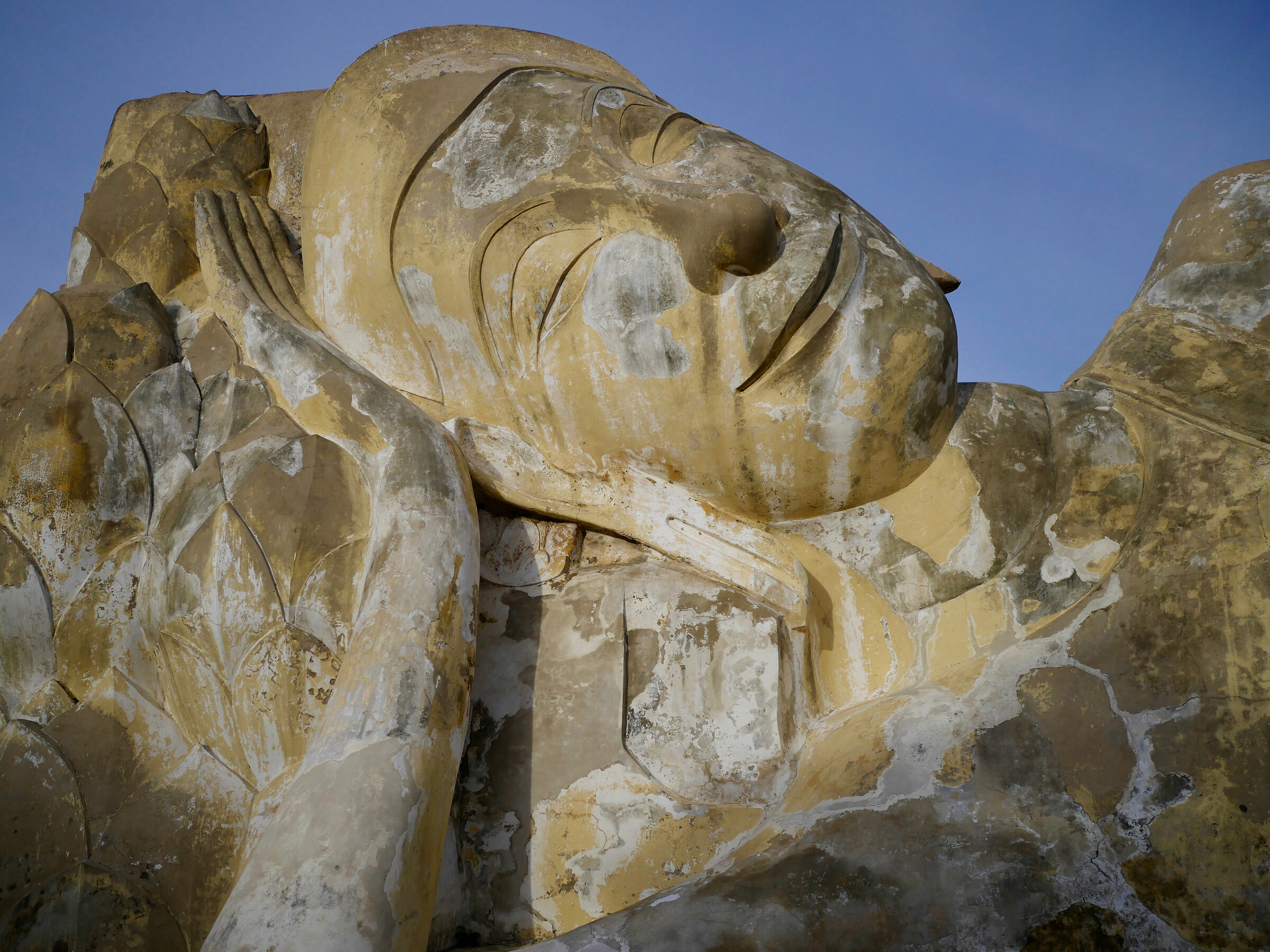 Ayutthaya, Buddha sdraiato