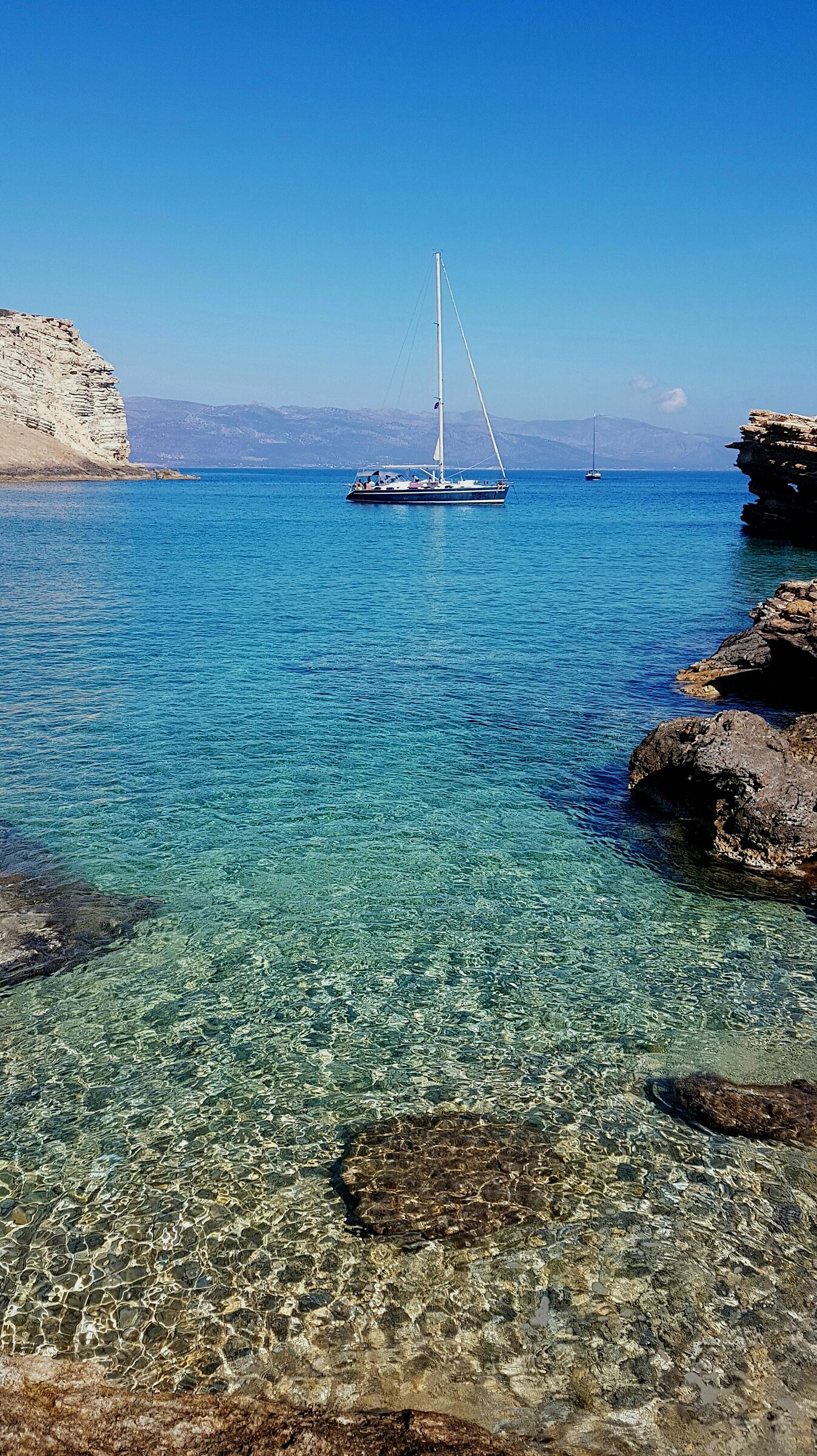 Blue water, clear water...