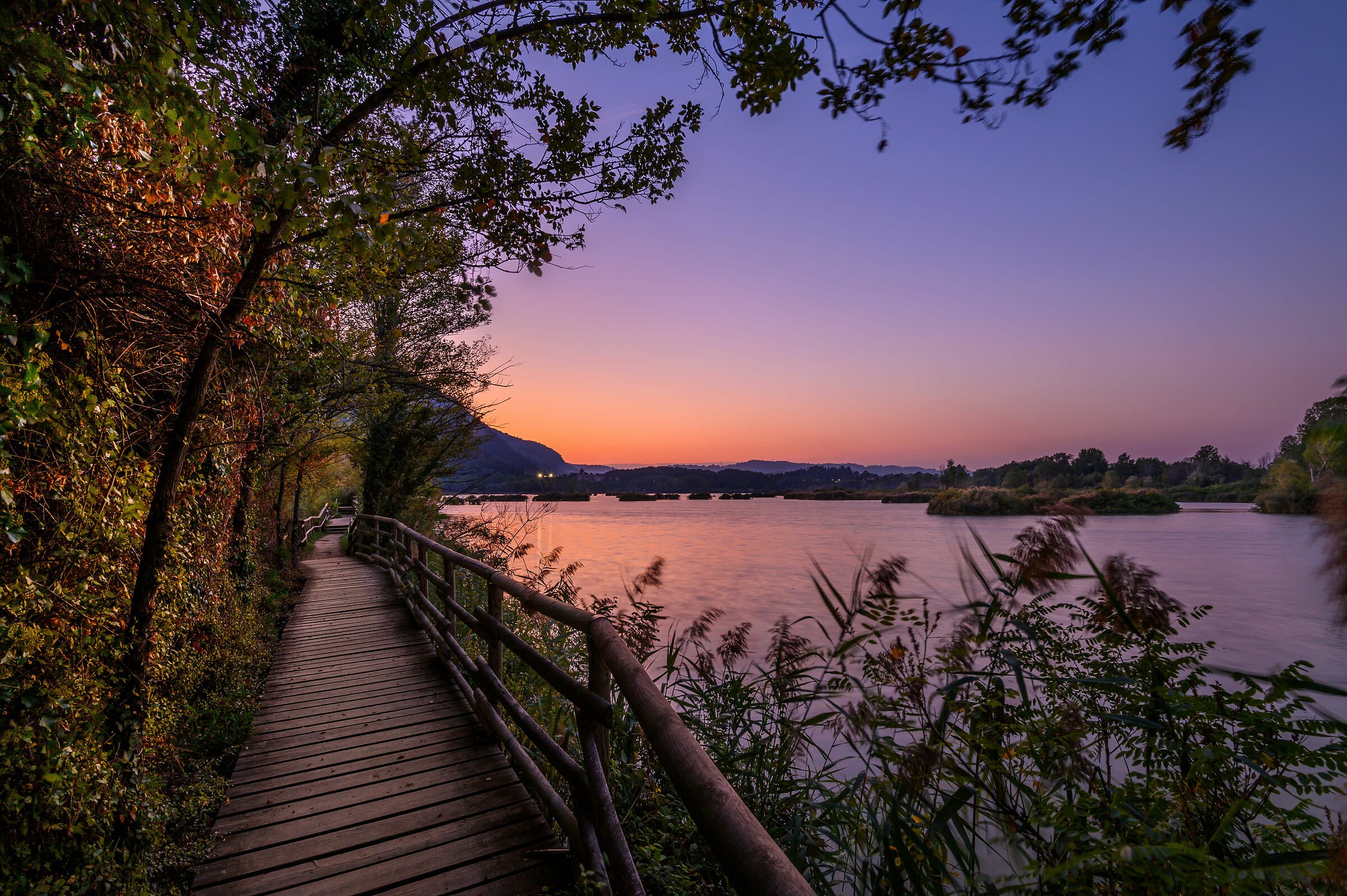 Alba alle torbiere(Iseo)