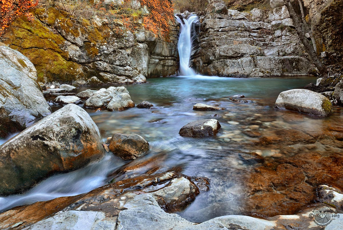 The drop excavates the rock