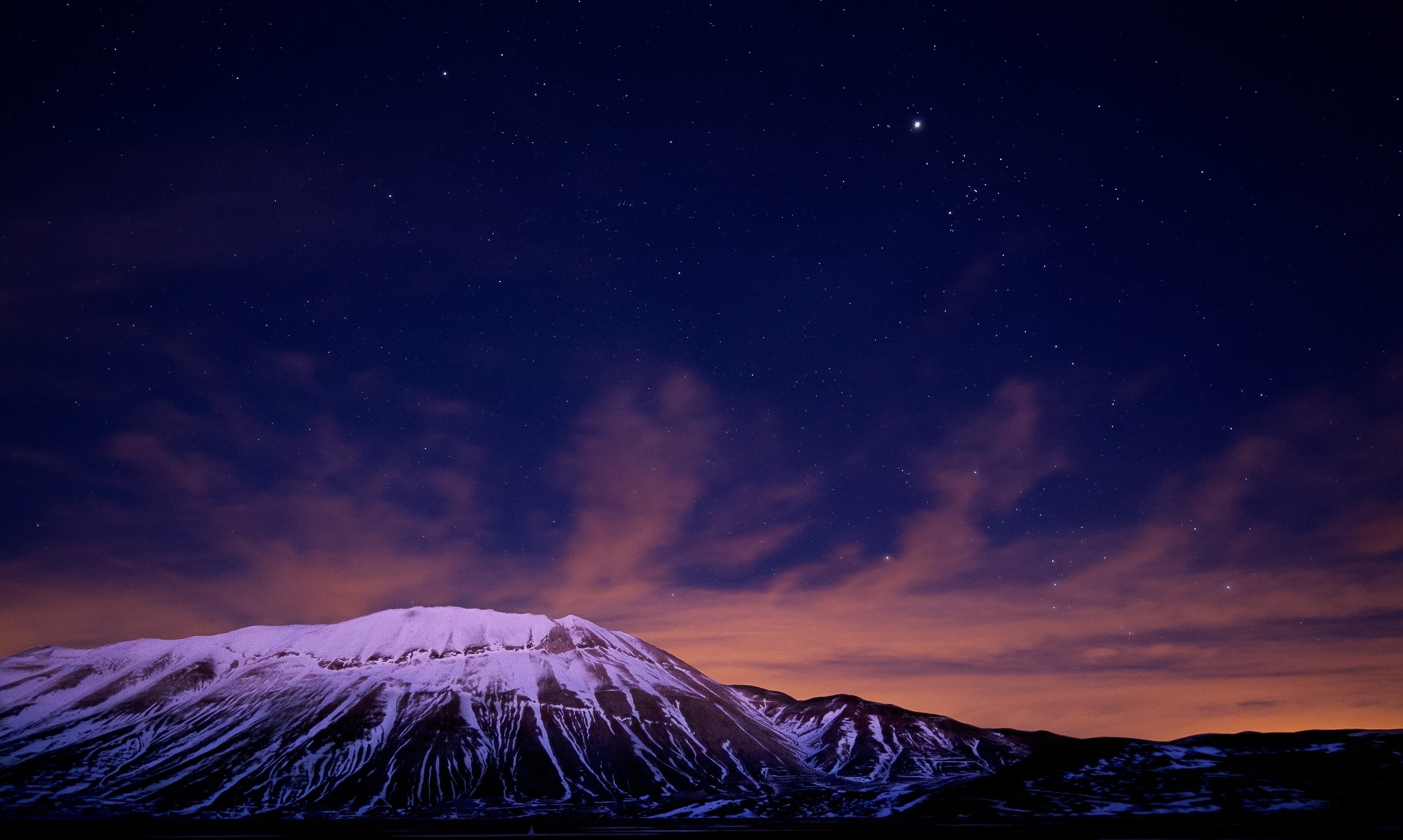Castelluccio by night