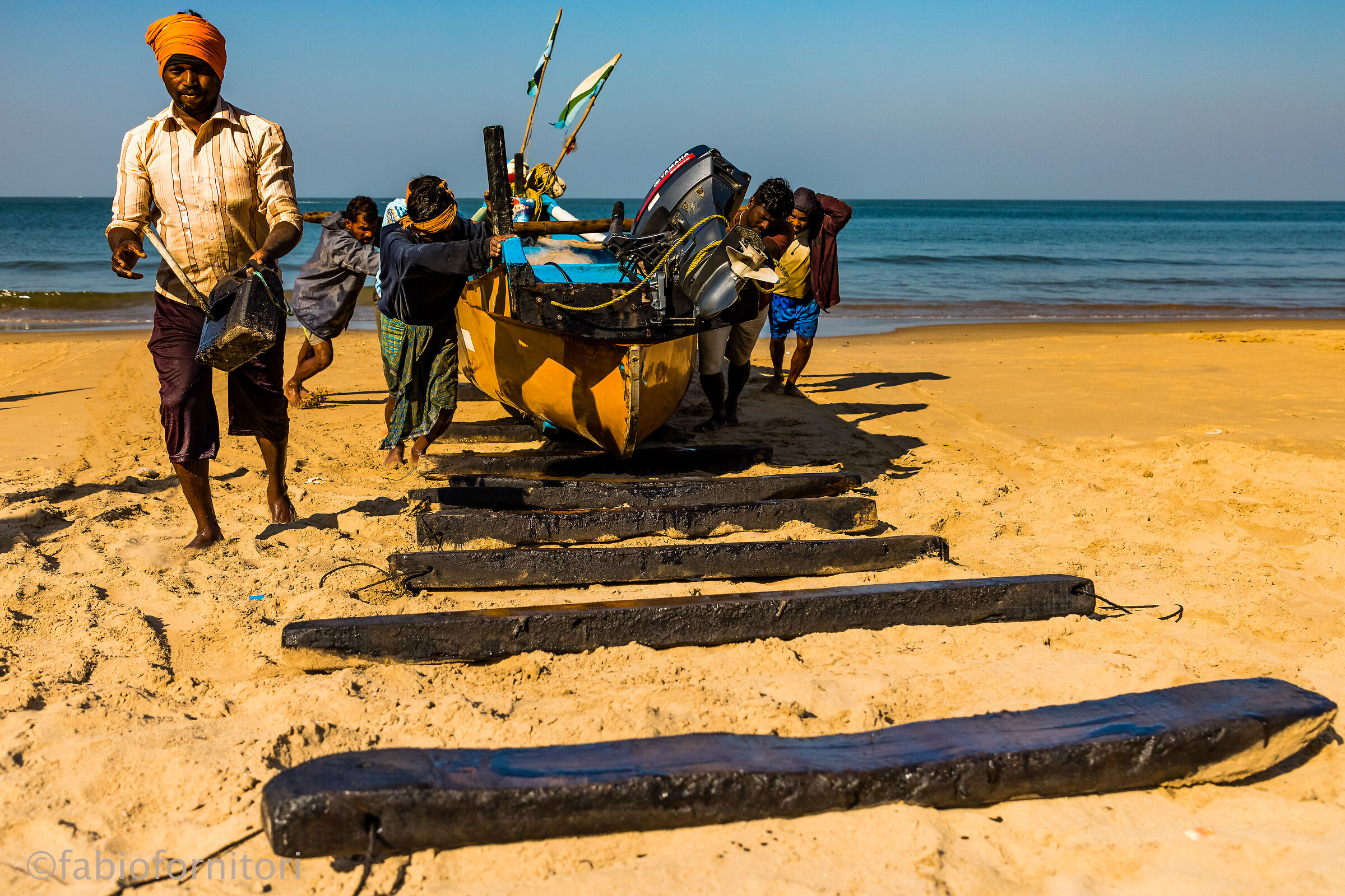 Karnataka , Altra barca  , altra fatica , India 2018