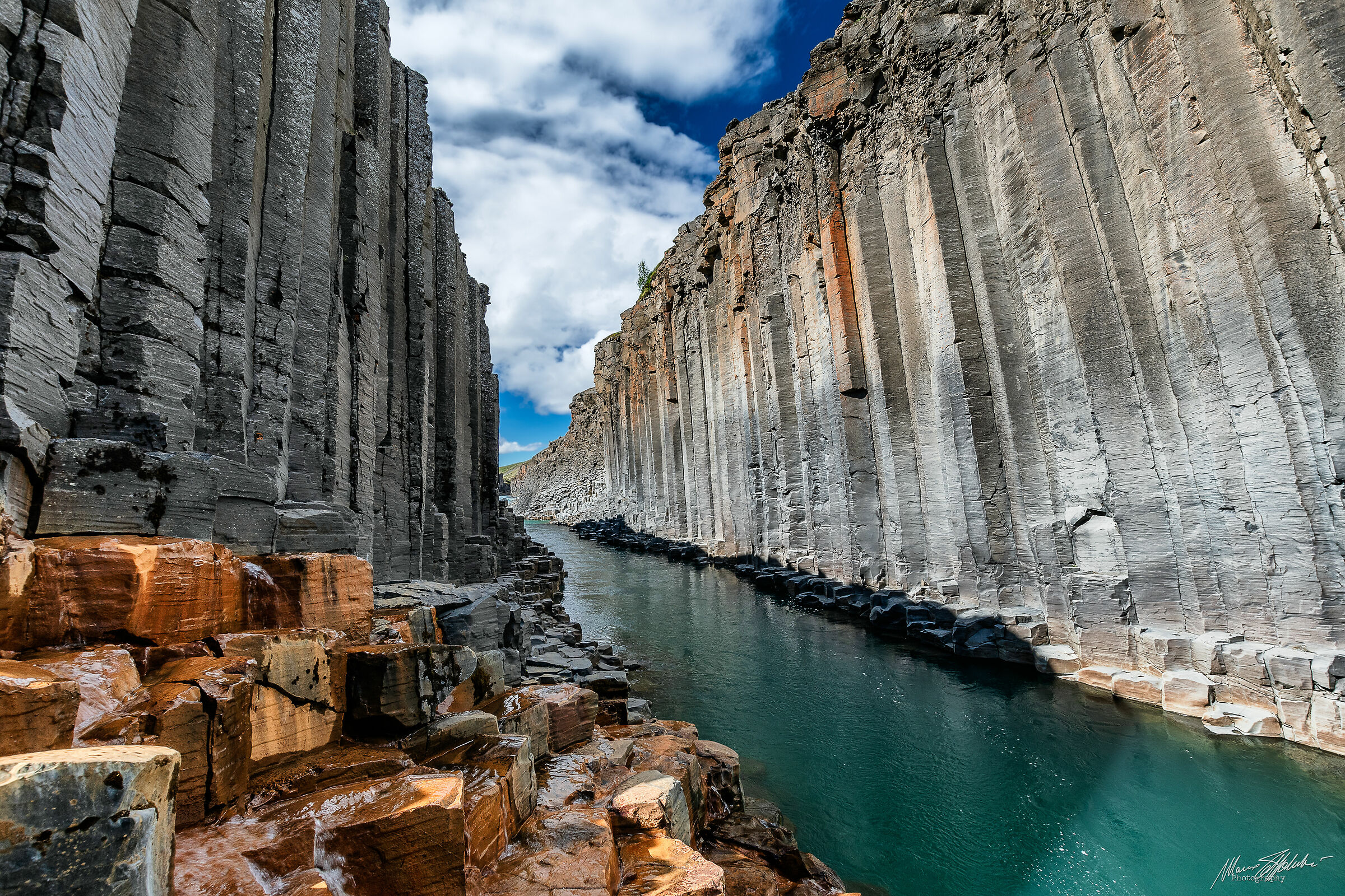Studlagil Canyon, Cl.