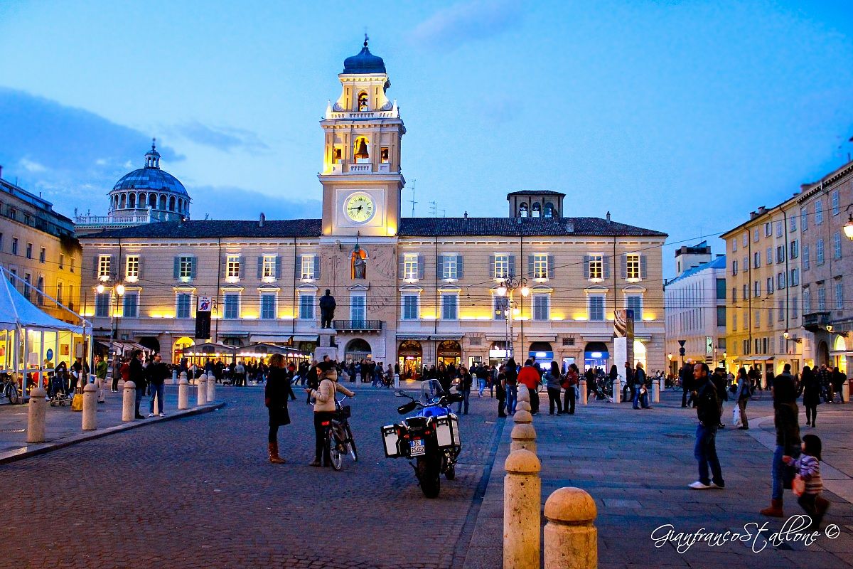 Parma - Piazza Garibaldi
